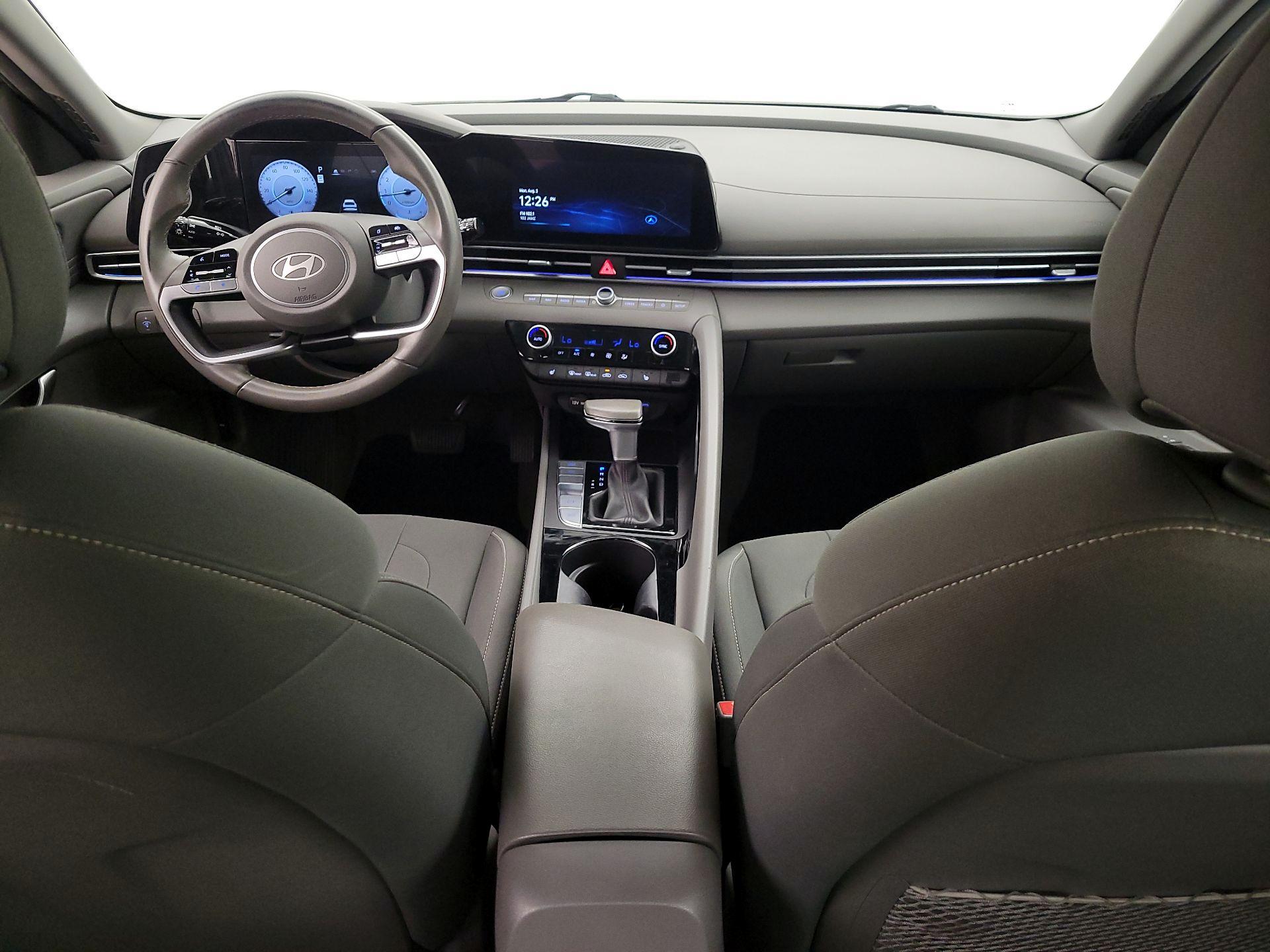 Thumbnail: 2025 Hyundai Elantra - 9