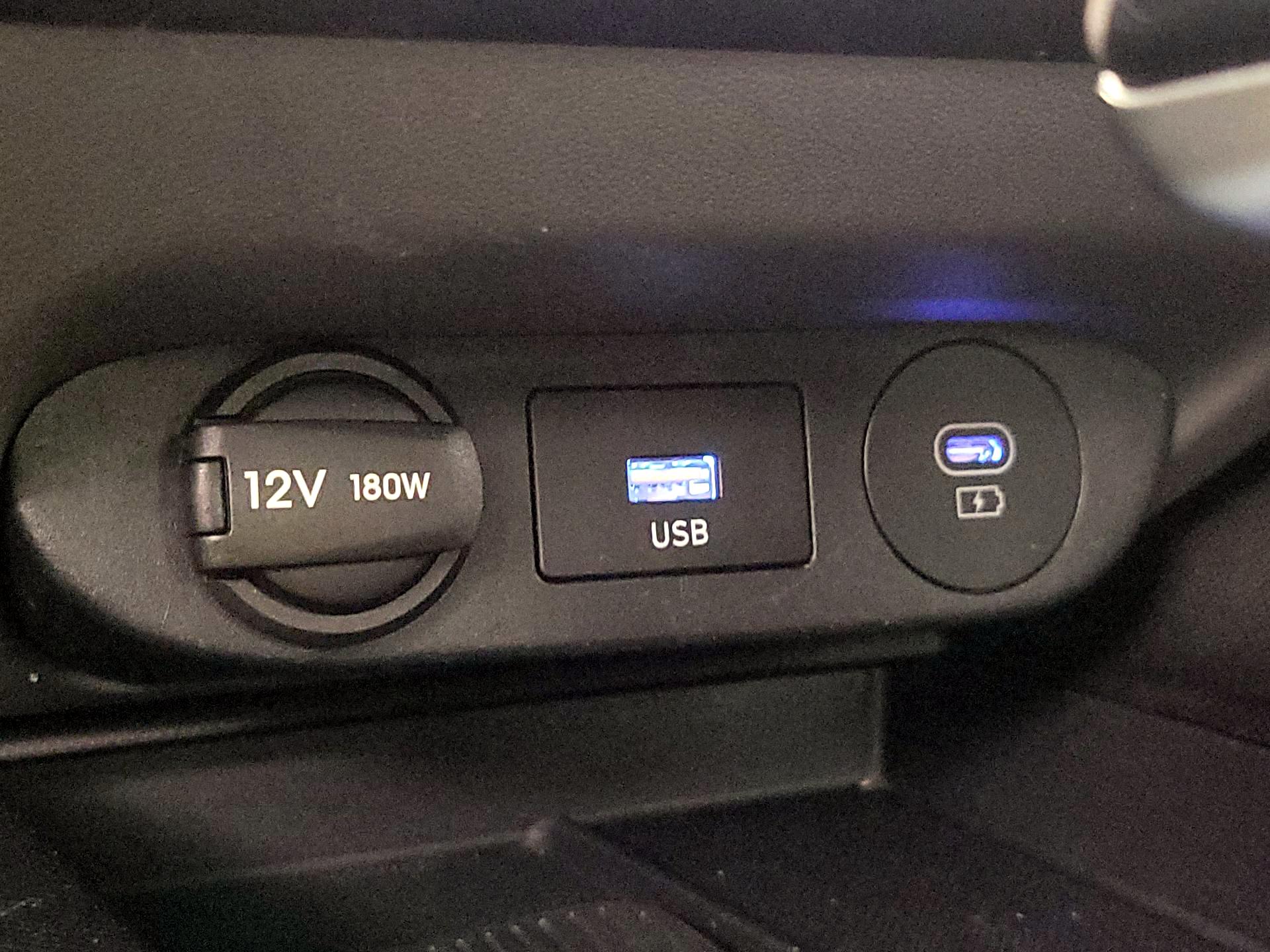 Thumbnail: 2025 Hyundai Elantra - 19