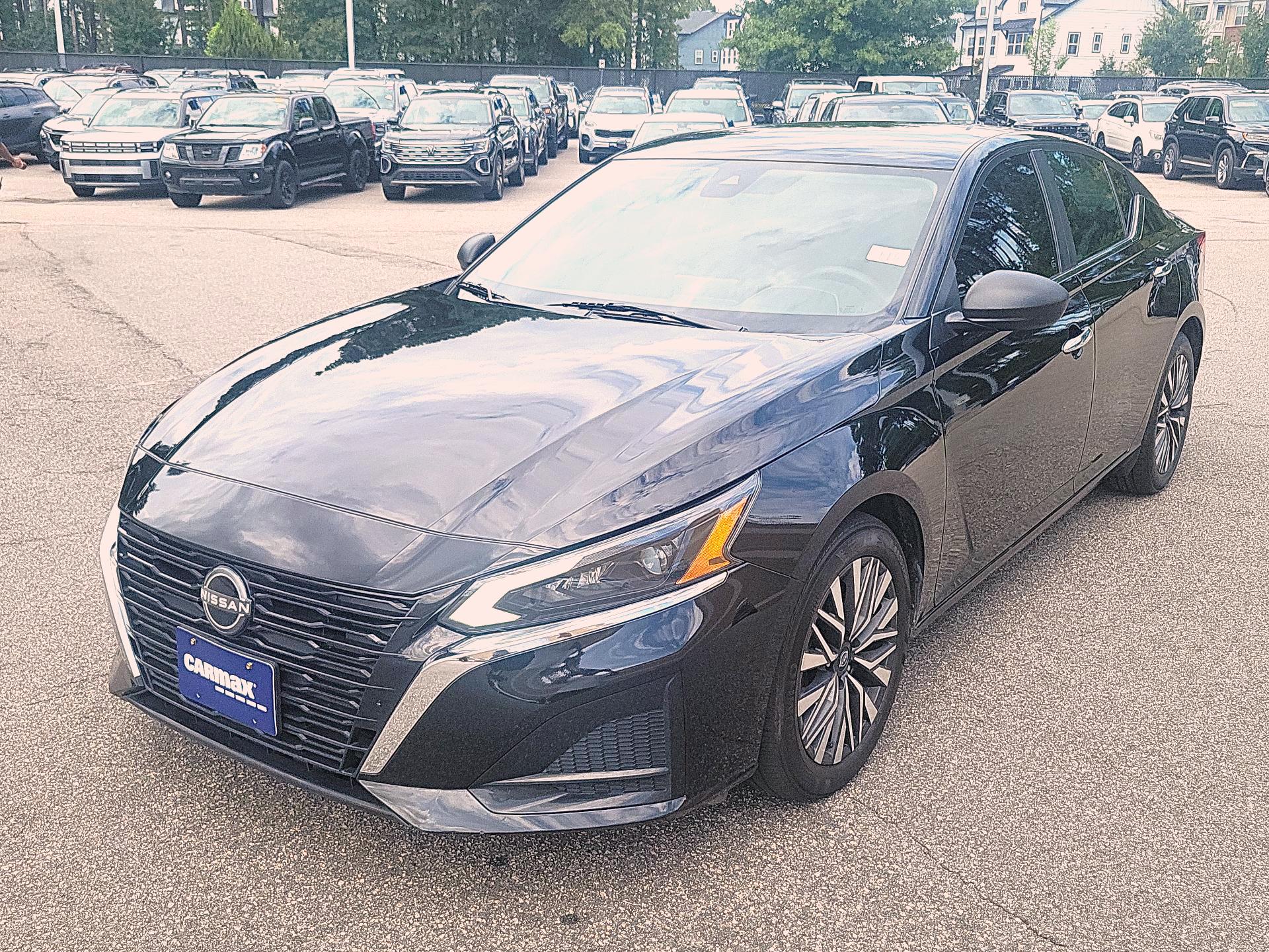 Thumbnail: 2024 Nissan Altima - 3