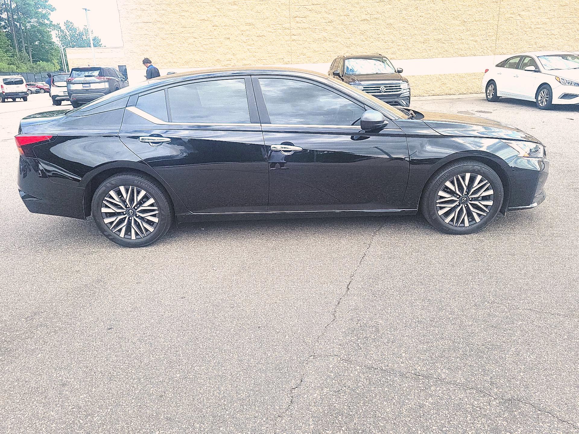 Thumbnail: 2024 Nissan Altima - 4