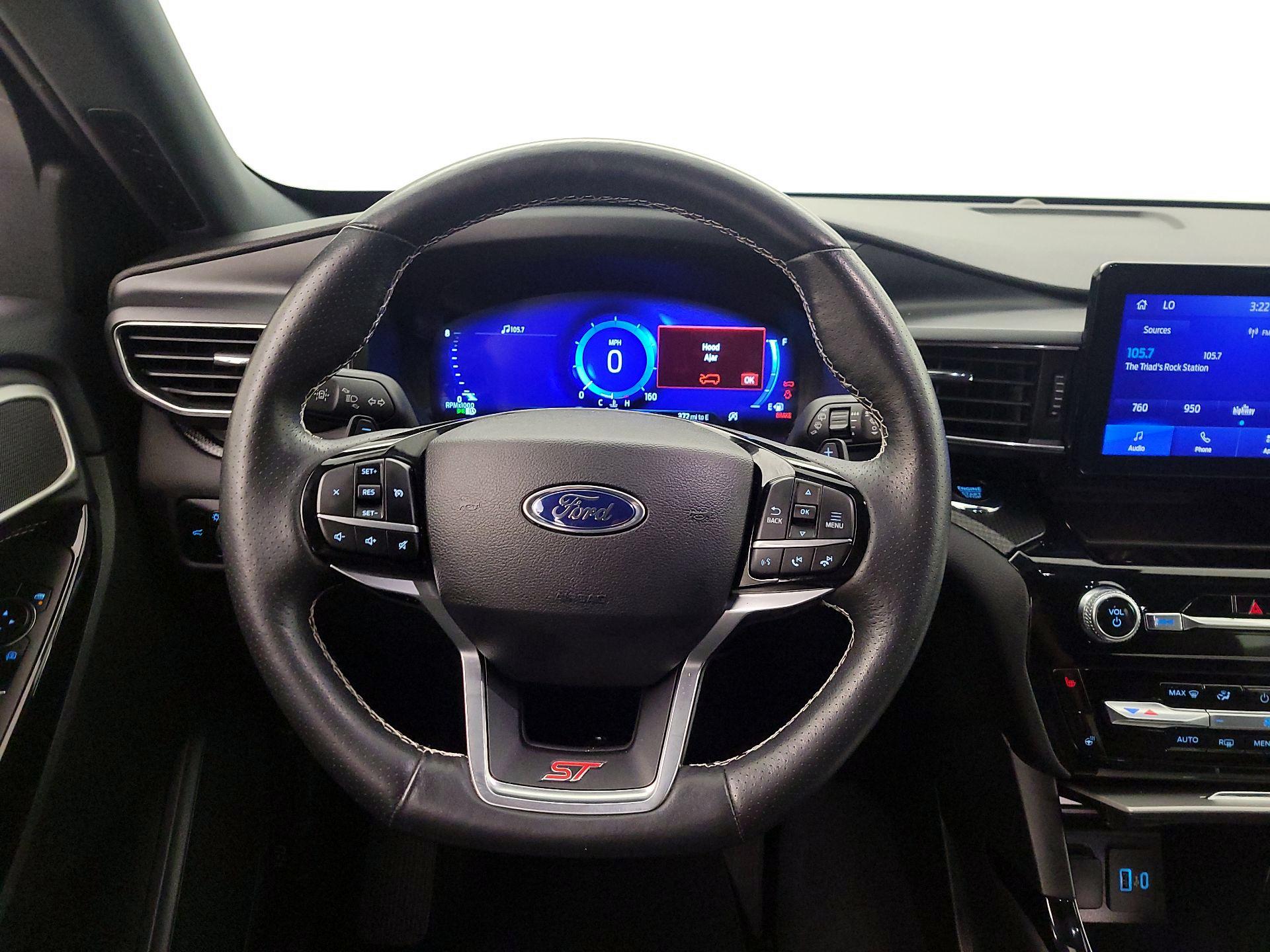 Thumbnail: 2023 Ford Explorer - 10