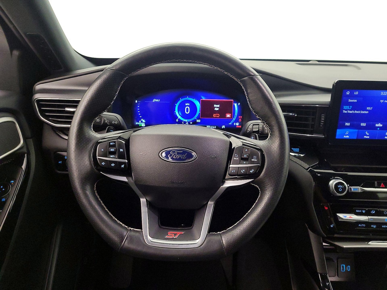 2023 Ford Explorer ST - Photo 11