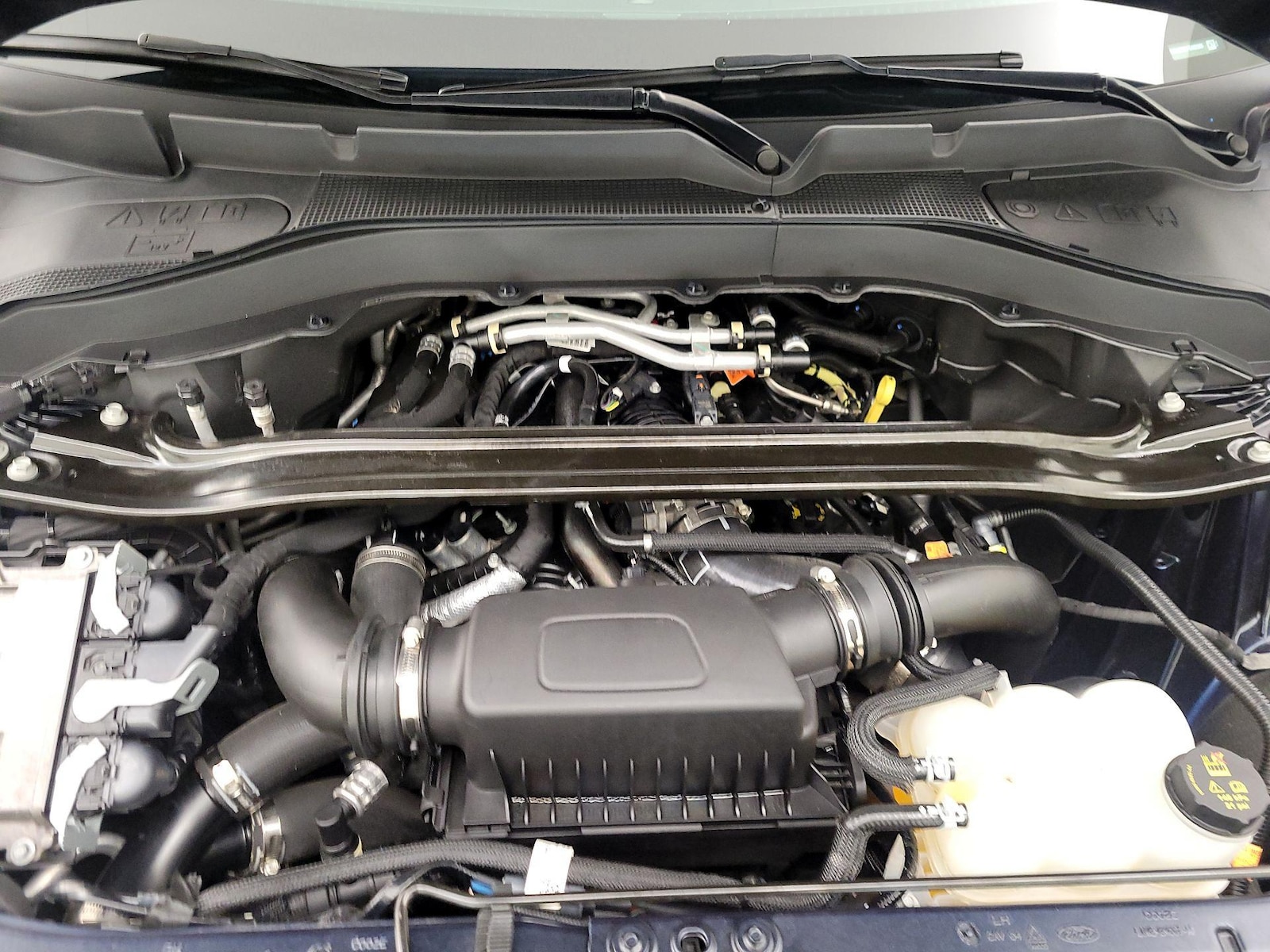 2023 Ford Explorer ST - Photo 24