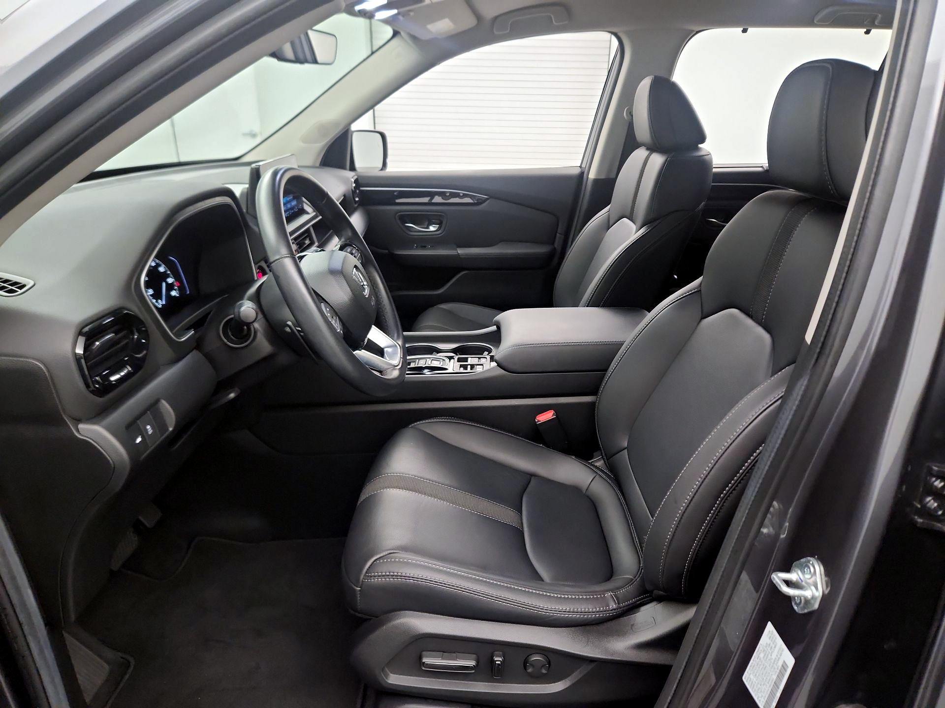 Thumbnail: 2025 Honda Pilot - 11
