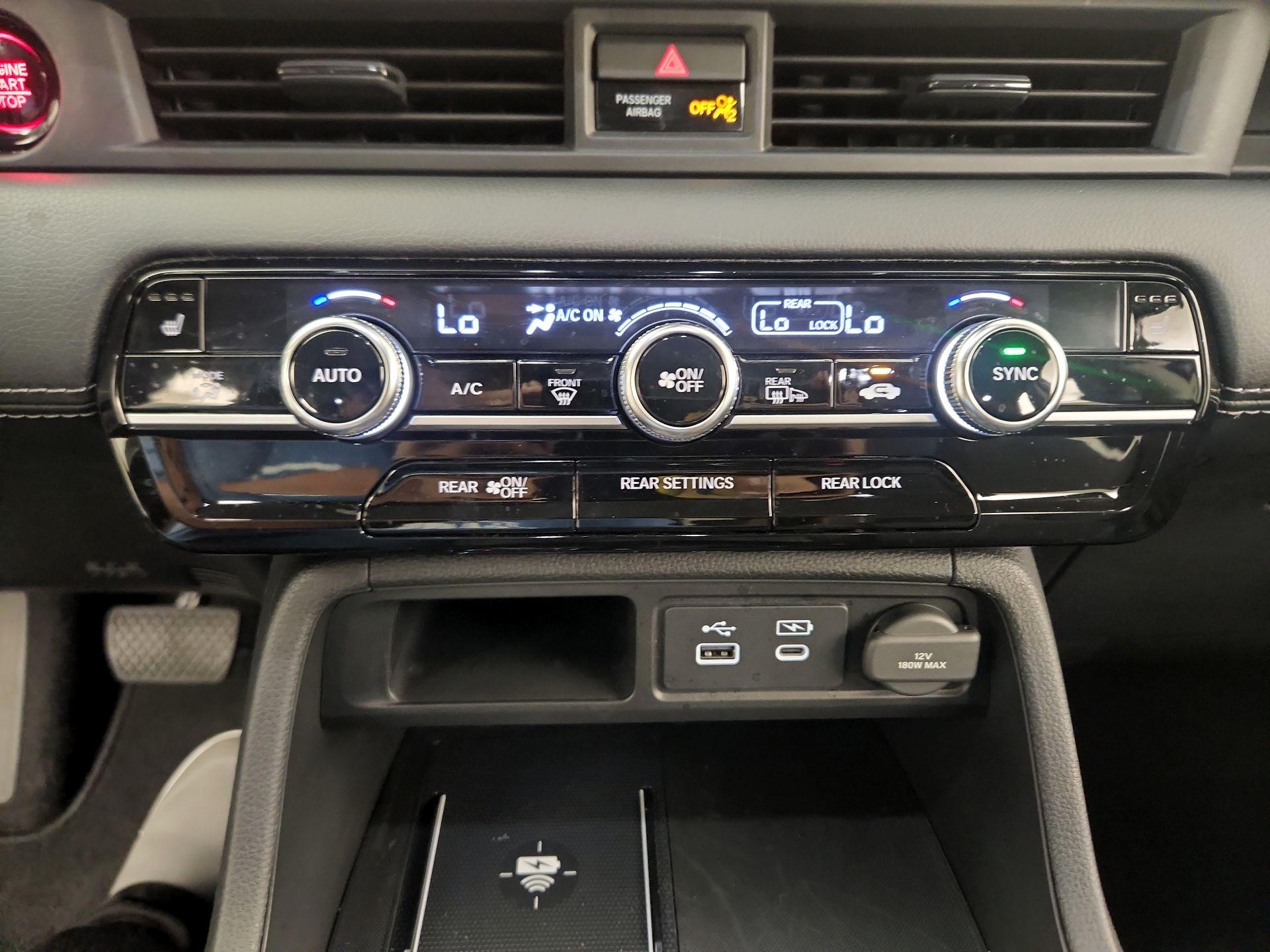 Thumbnail: 2025 Honda Pilot - 16