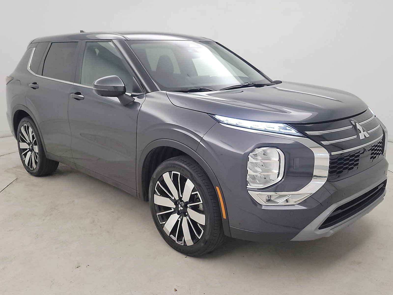 2025 Mitsubishi Outlander