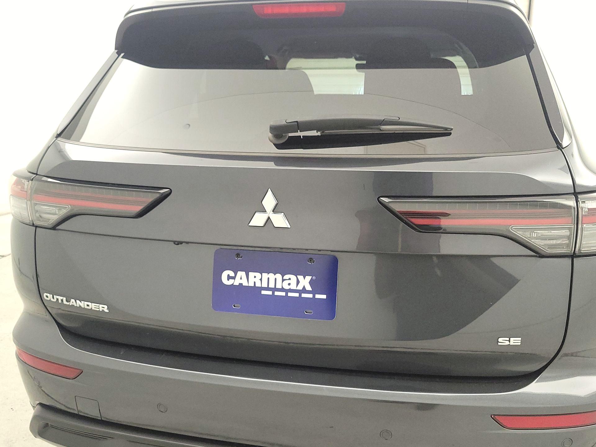Thumbnail: 2025 Mitsubishi Outlander - 6