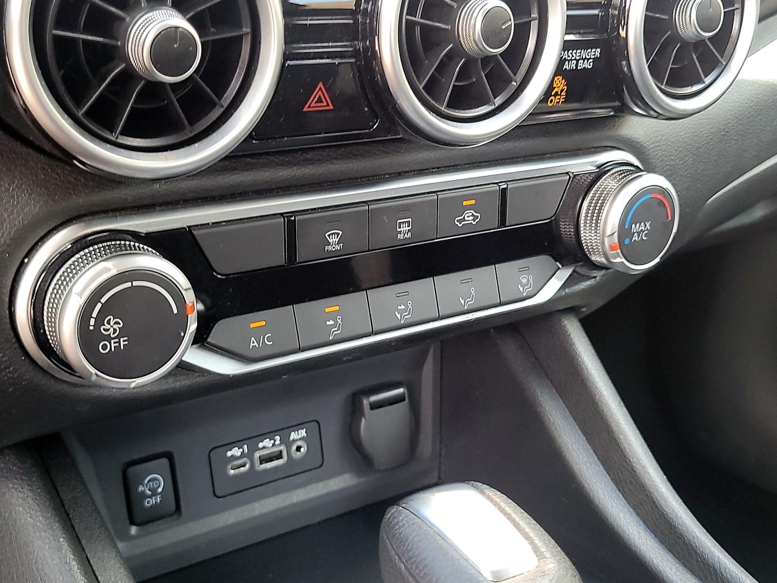 2024 Nissan Sentra SV - Photo 15