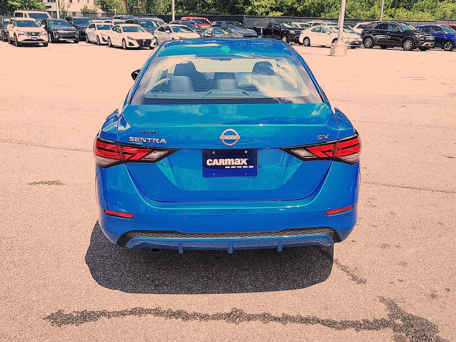 2024 Nissan Sentra SV - Photo 6