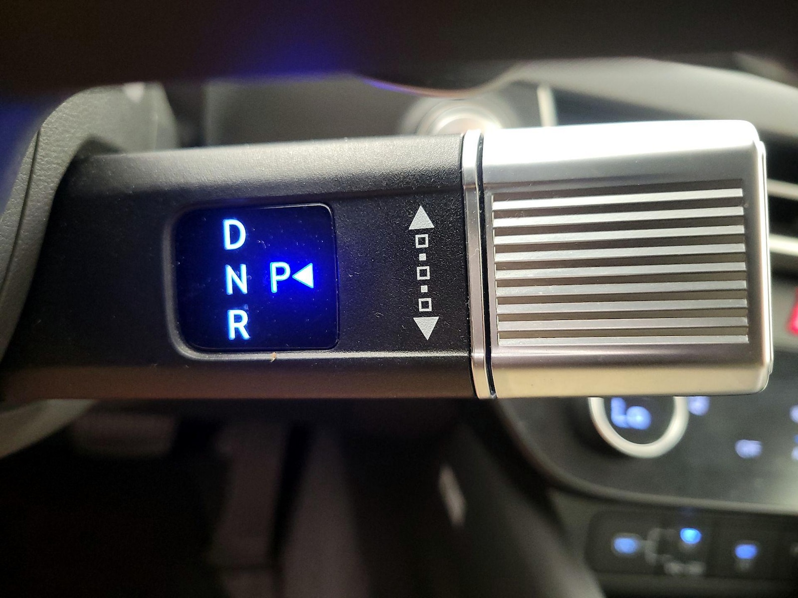 2025 Hyundai Sonata SEL - Photo 18