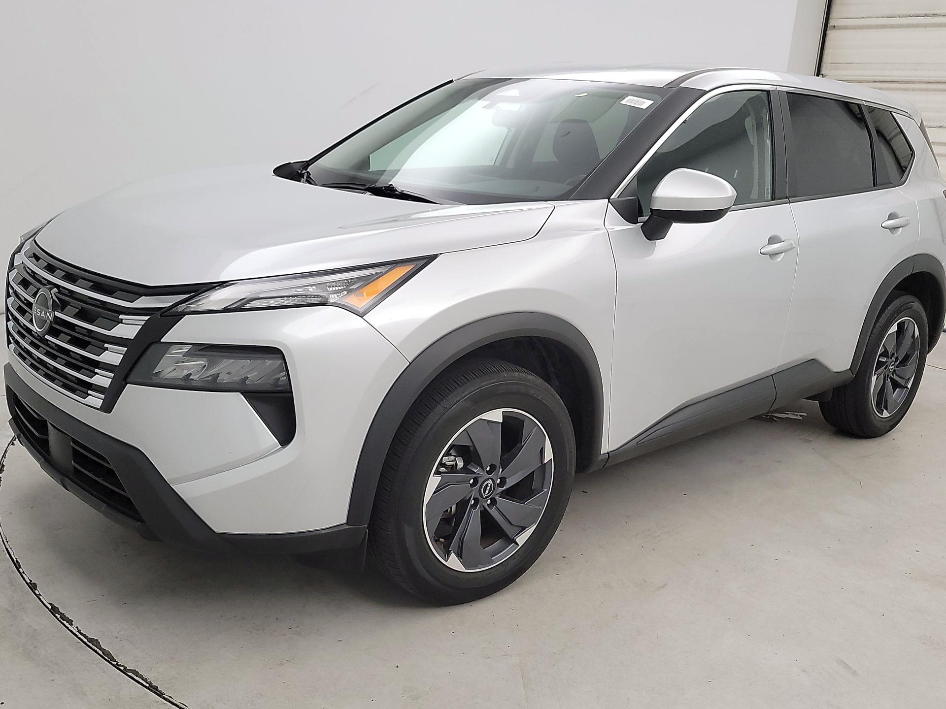 Thumbnail: 2025 Nissan Rogue - 3