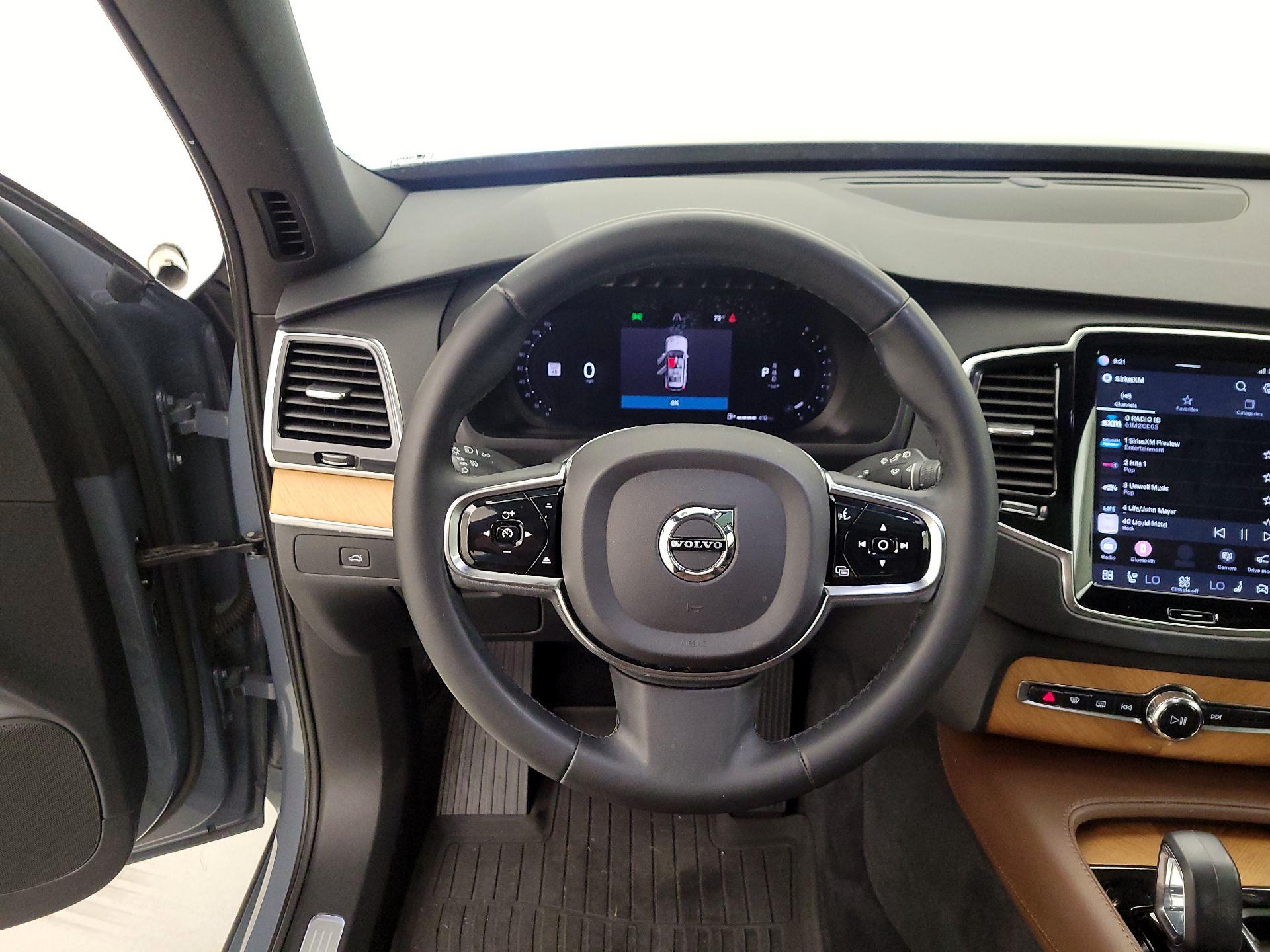 Thumbnail: 2023 Volvo XC90 - 10