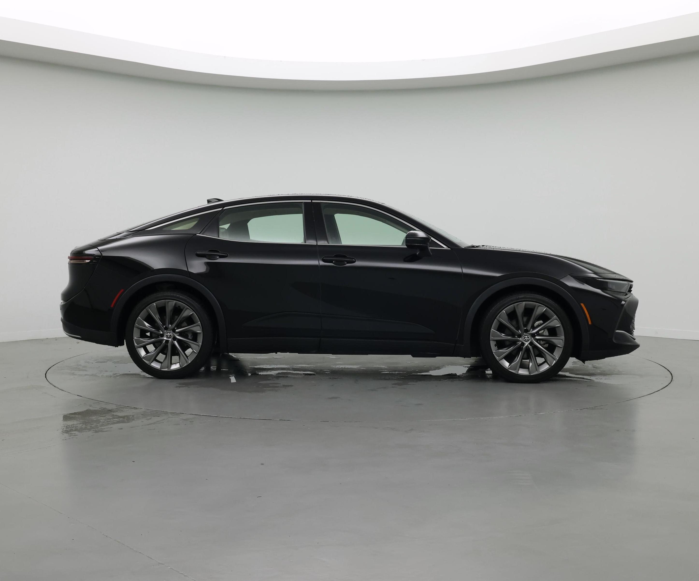 Thumbnail: 2023 Toyota Crown - 7