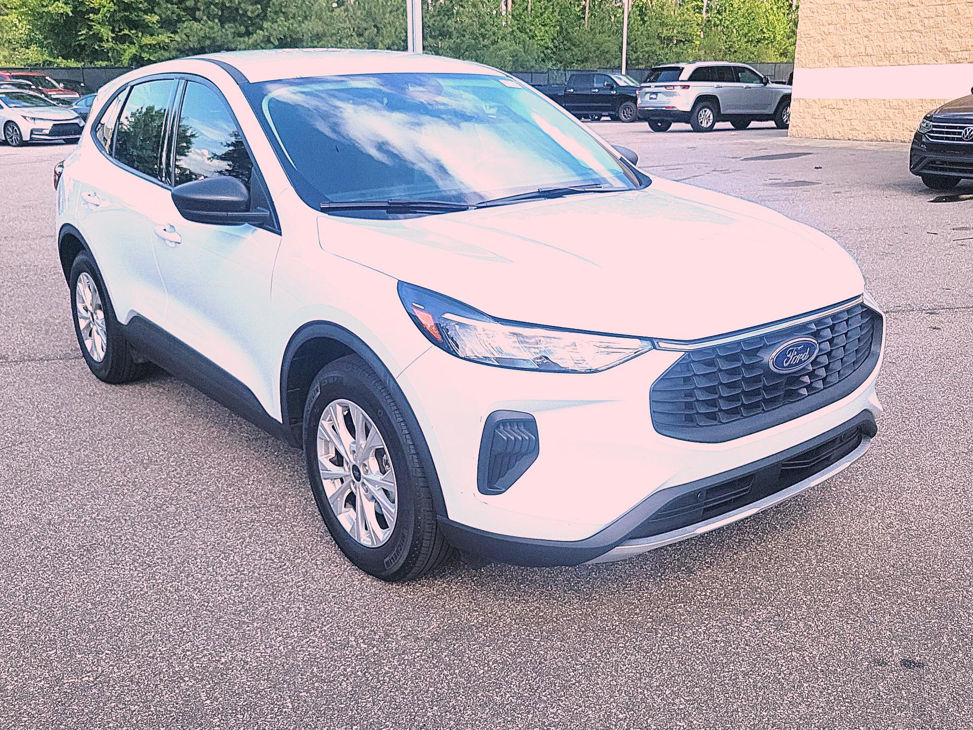 Thumbnail: 2025 Ford Escape - 1