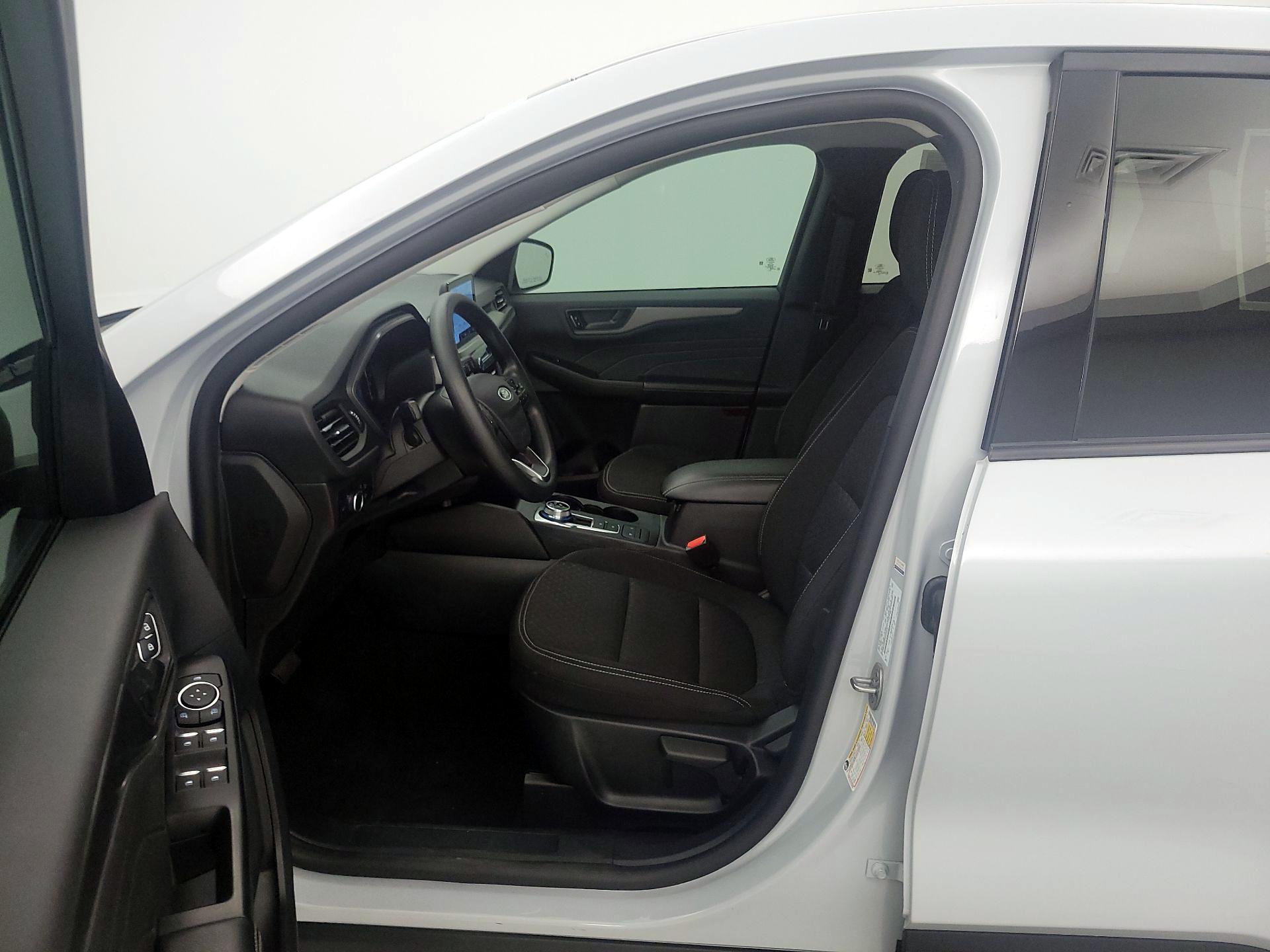Thumbnail: 2025 Ford Escape - 9