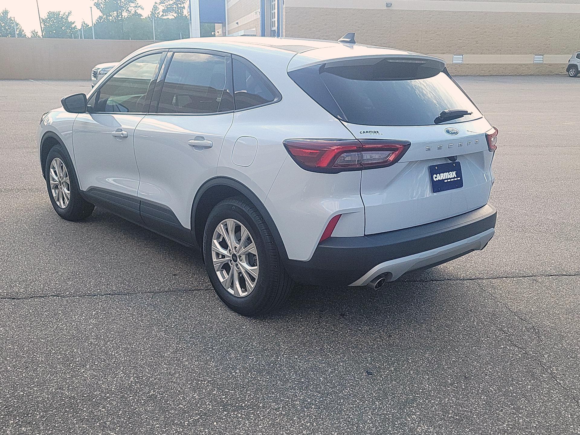 Thumbnail: 2025 Ford Escape - 7