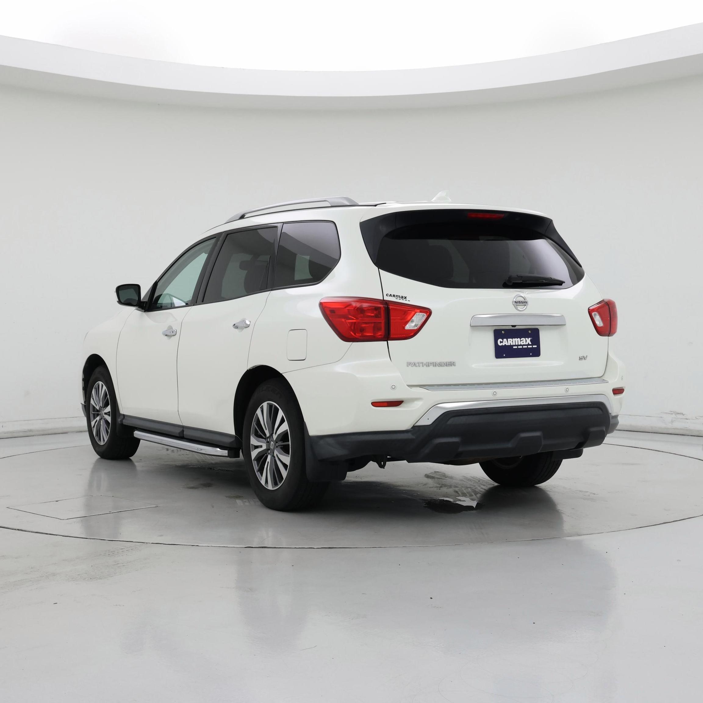 Thumbnail: 2020 Nissan Pathfinder - 2