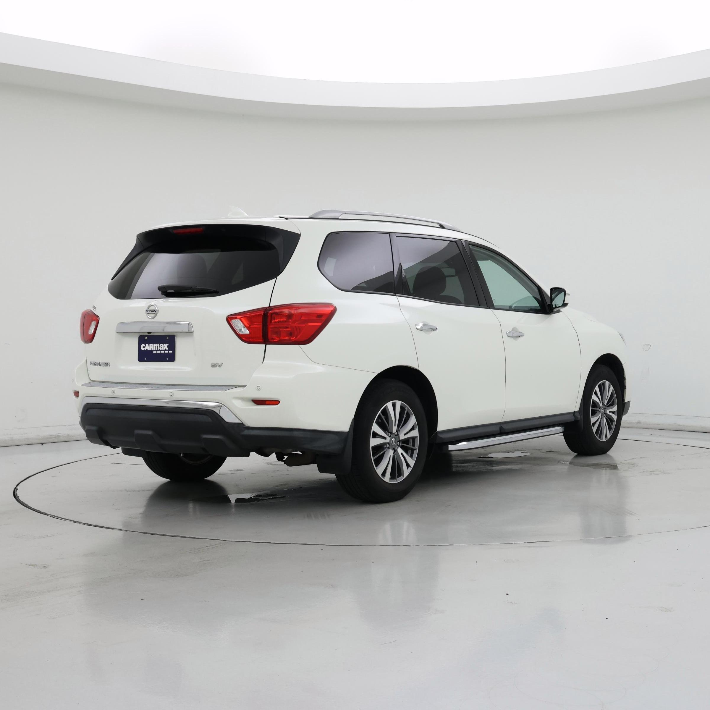 Thumbnail: 2020 Nissan Pathfinder - 8