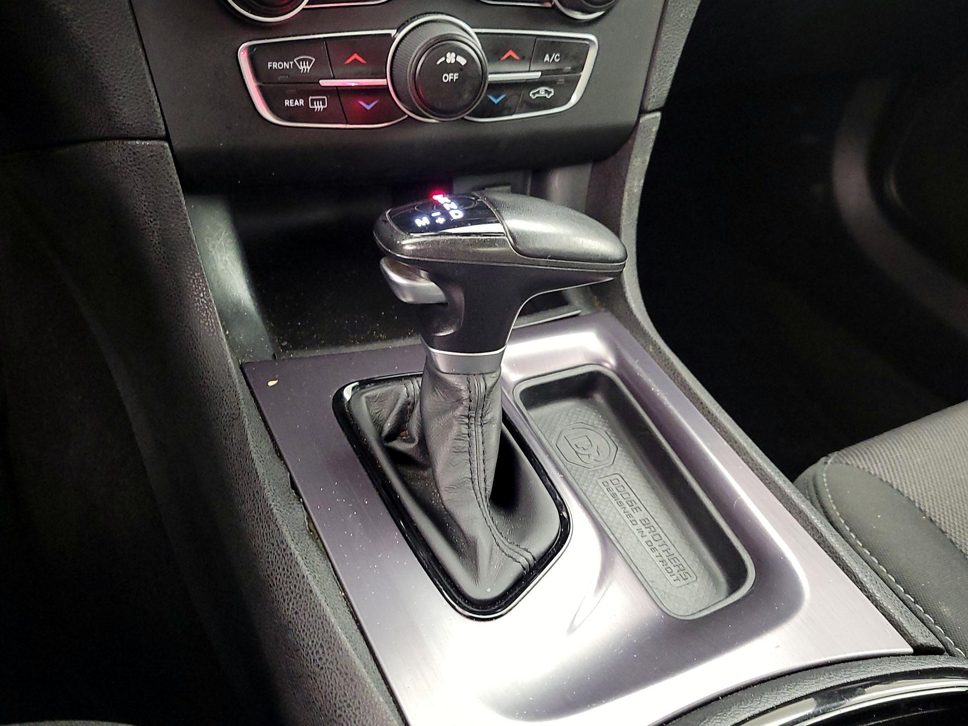Thumbnail: 2018 Dodge Charger - 17