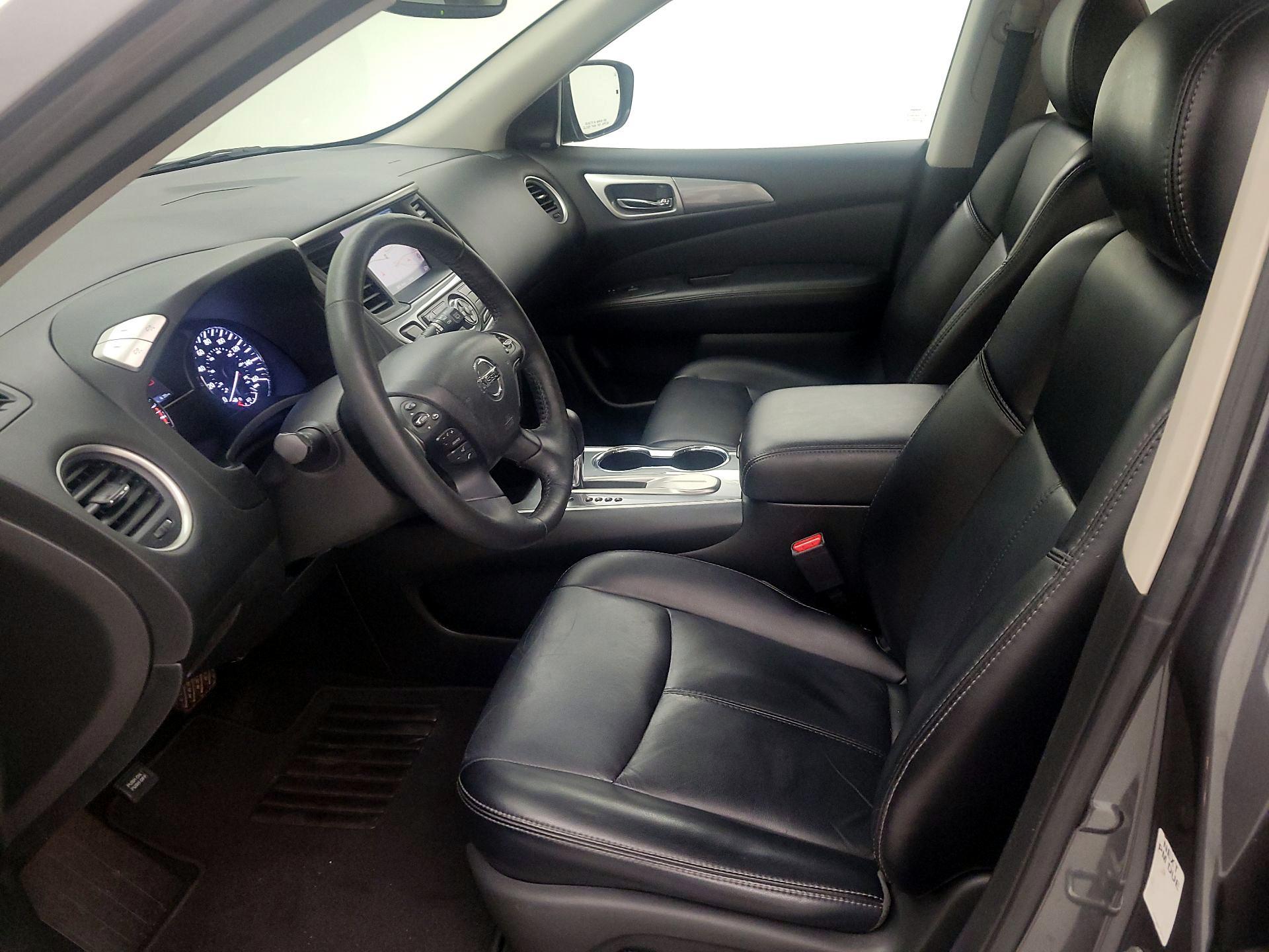 Thumbnail: 2019 Nissan Pathfinder - 11