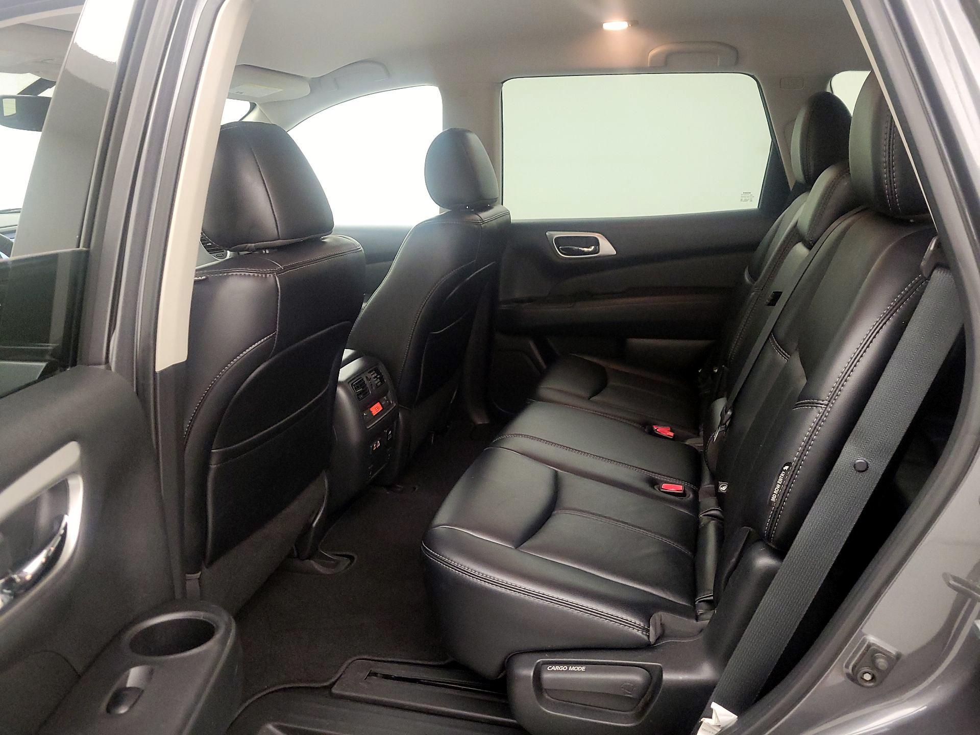 Thumbnail: 2019 Nissan Pathfinder - 20