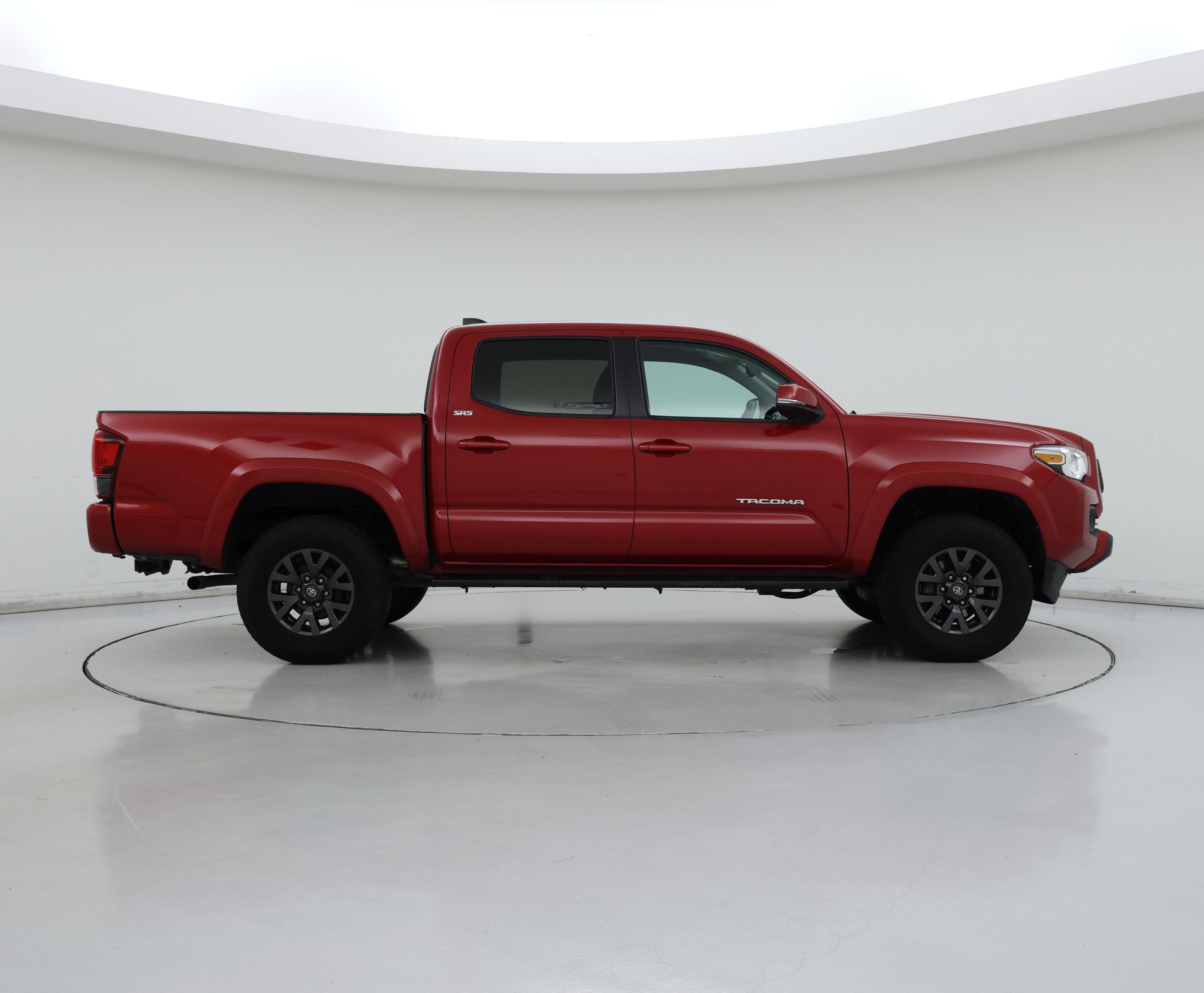 Thumbnail: 2022 Toyota Tacoma - 7