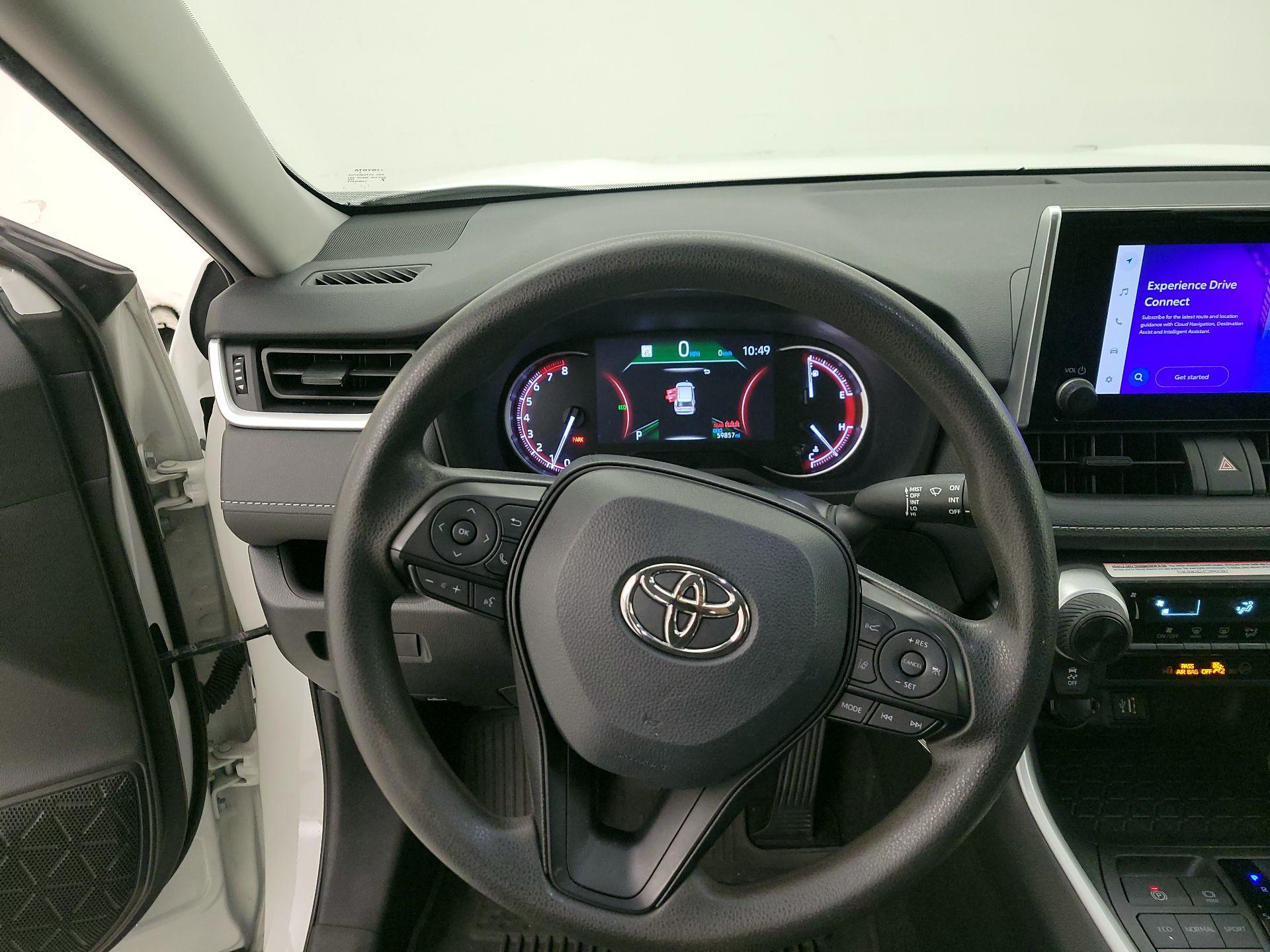 Thumbnail: 2024 Toyota RAV4 - 10