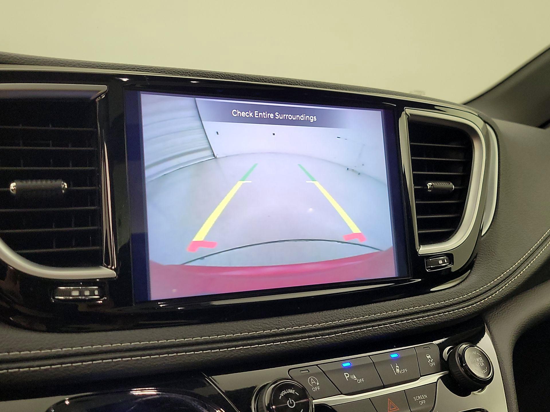 Thumbnail: 2025 Chrysler Pacifica - 15
