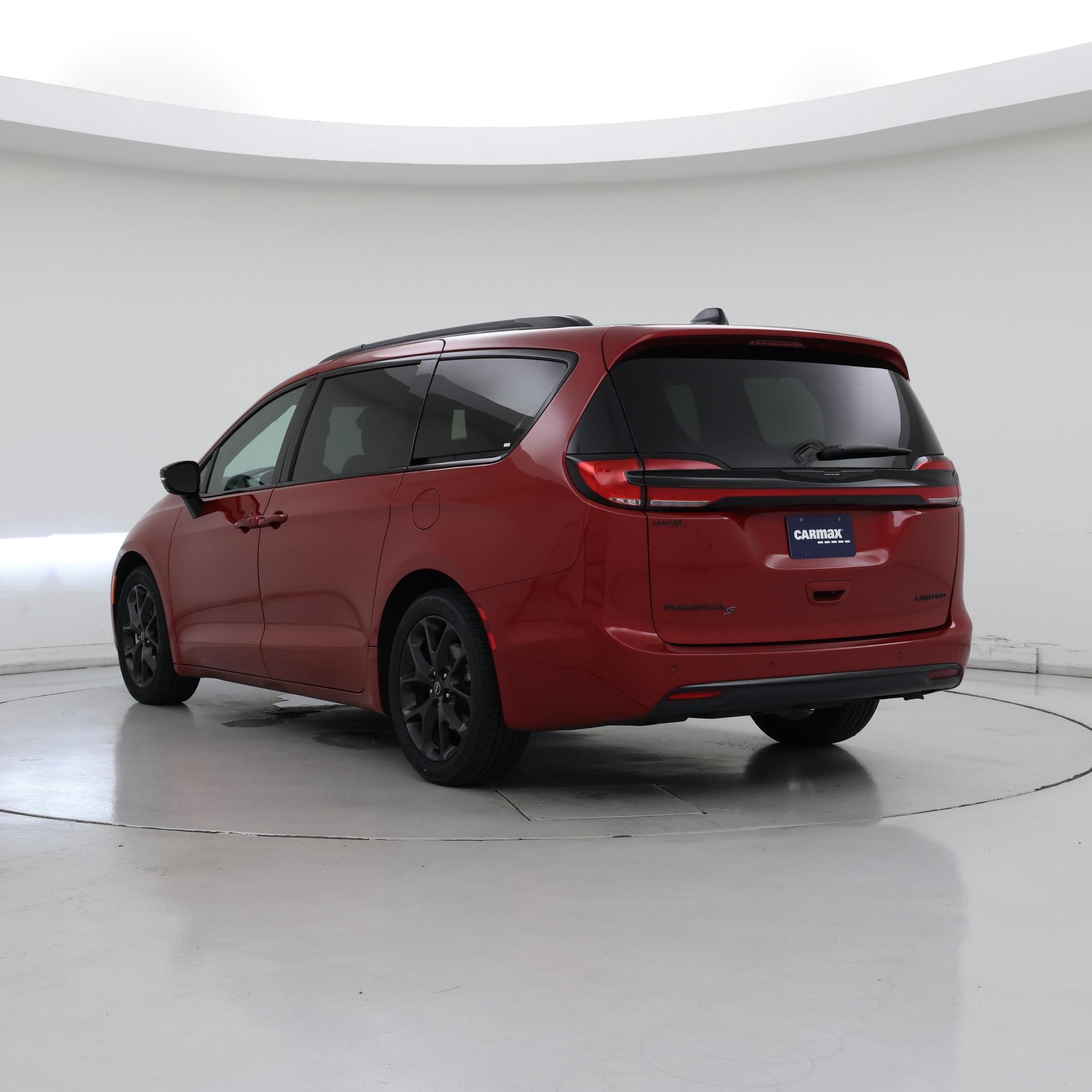 Thumbnail: 2025 Chrysler Pacifica - 2
