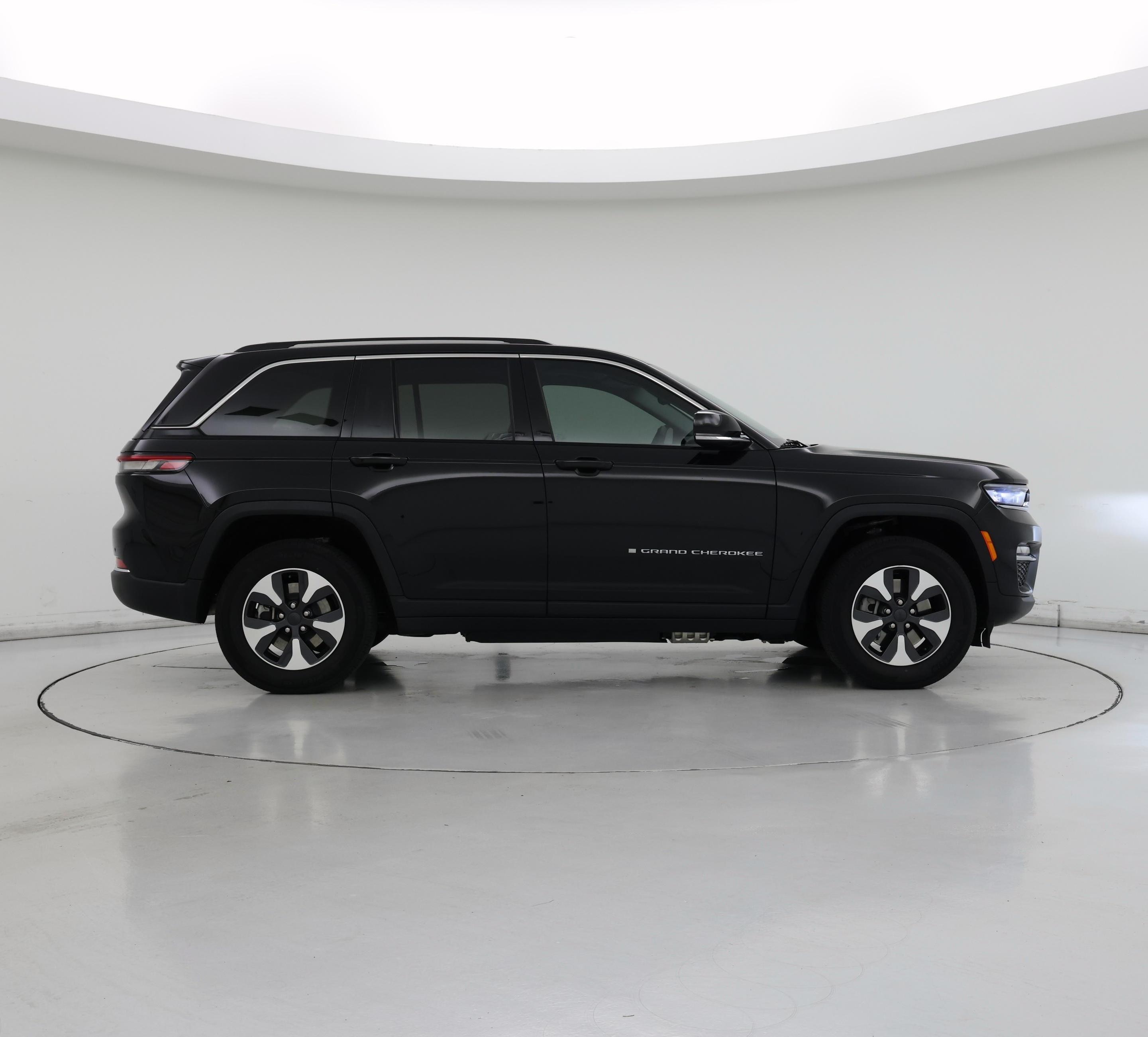 Thumbnail: 2024 Jeep Grand Cherokee - 7