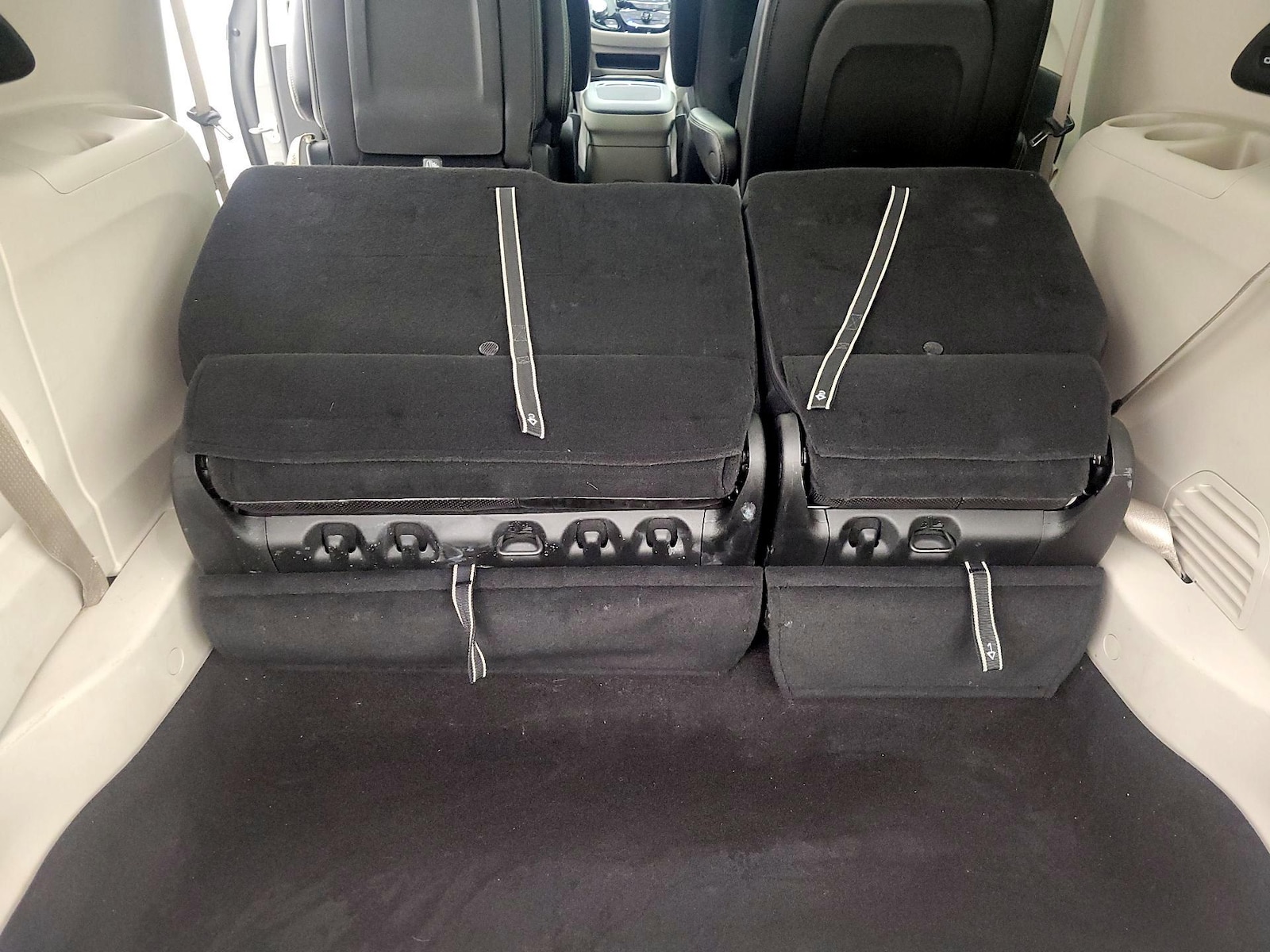 2023 Chrysler Pacifica Limited - Photo 25