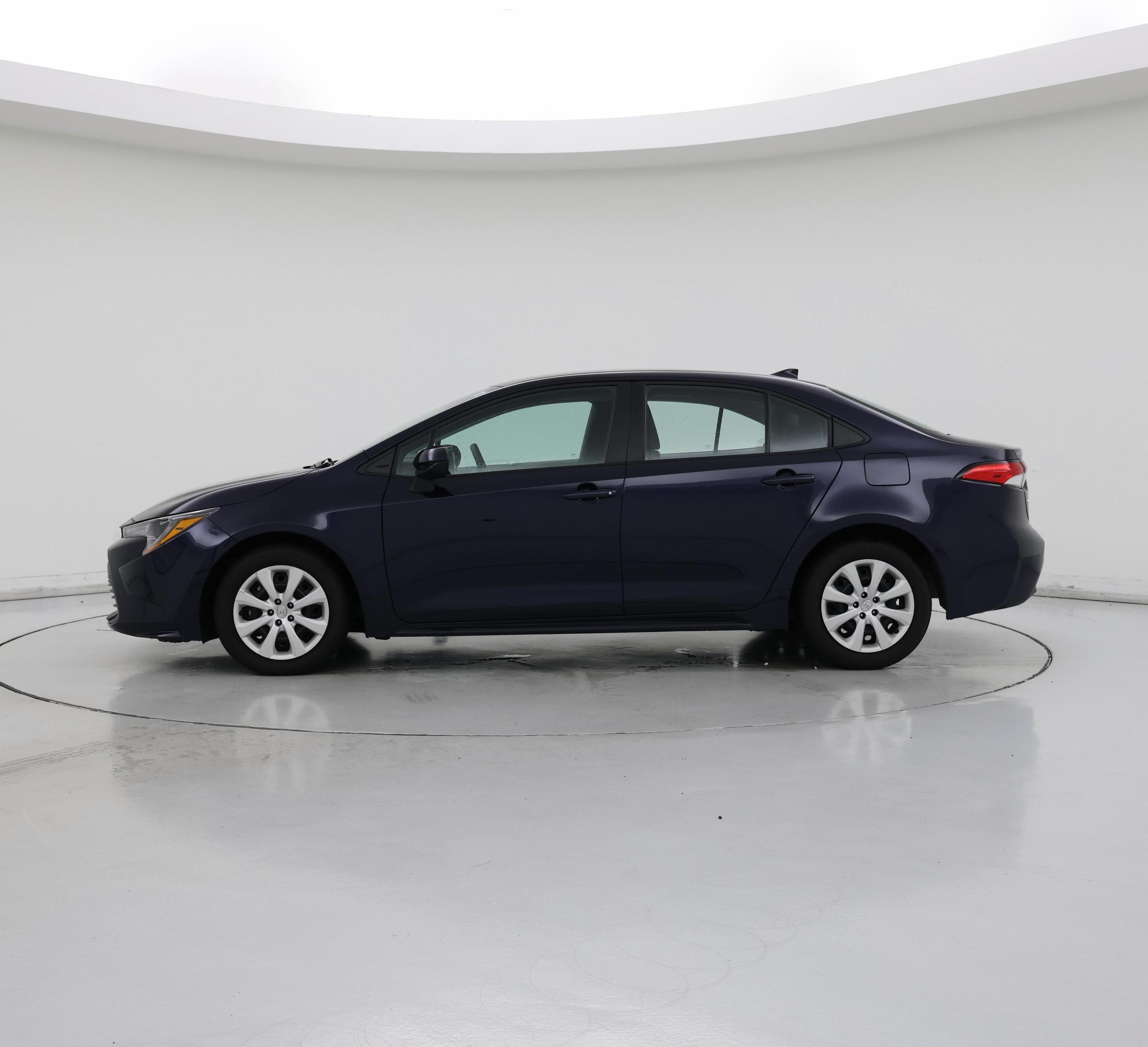 Thumbnail: 2024 Toyota Corolla - 3