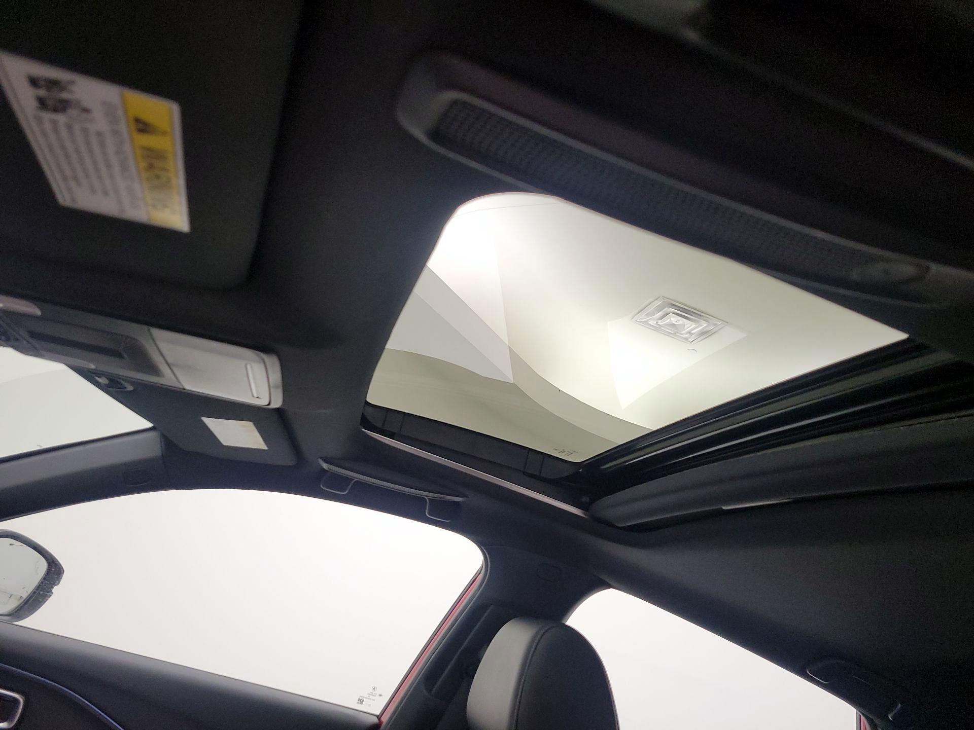 Thumbnail: 2023 Acura Integra - 19