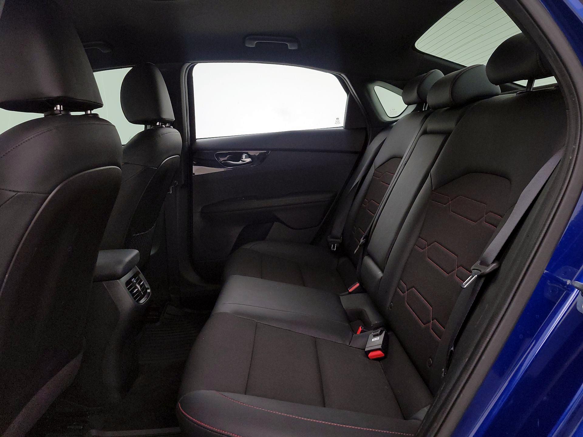 Thumbnail: 2021 Kia Forte - 19