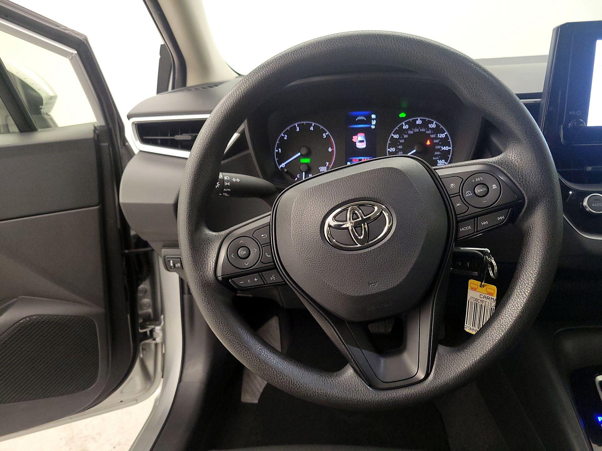 Thumbnail: 2025 Toyota Corolla - 10