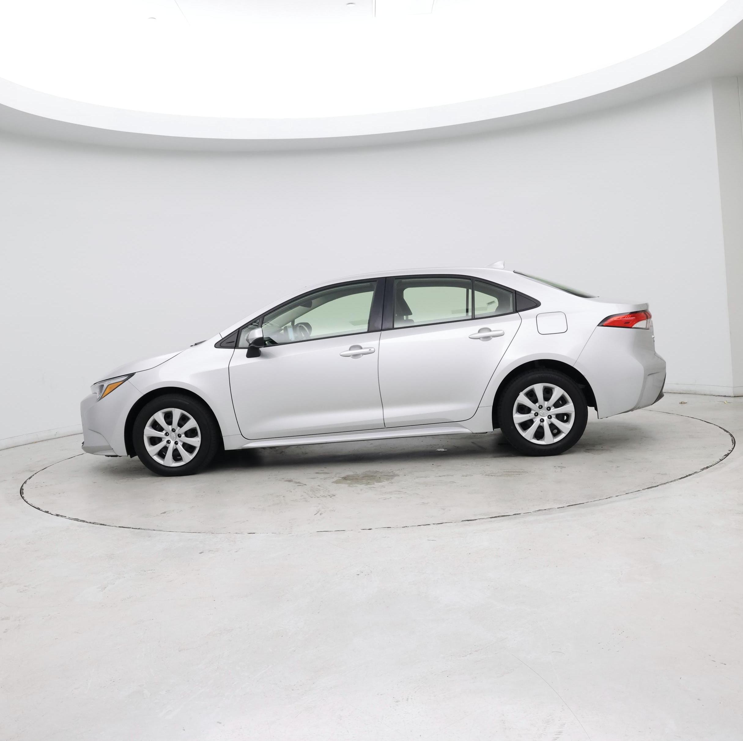 Thumbnail: 2025 Toyota Corolla - 3
