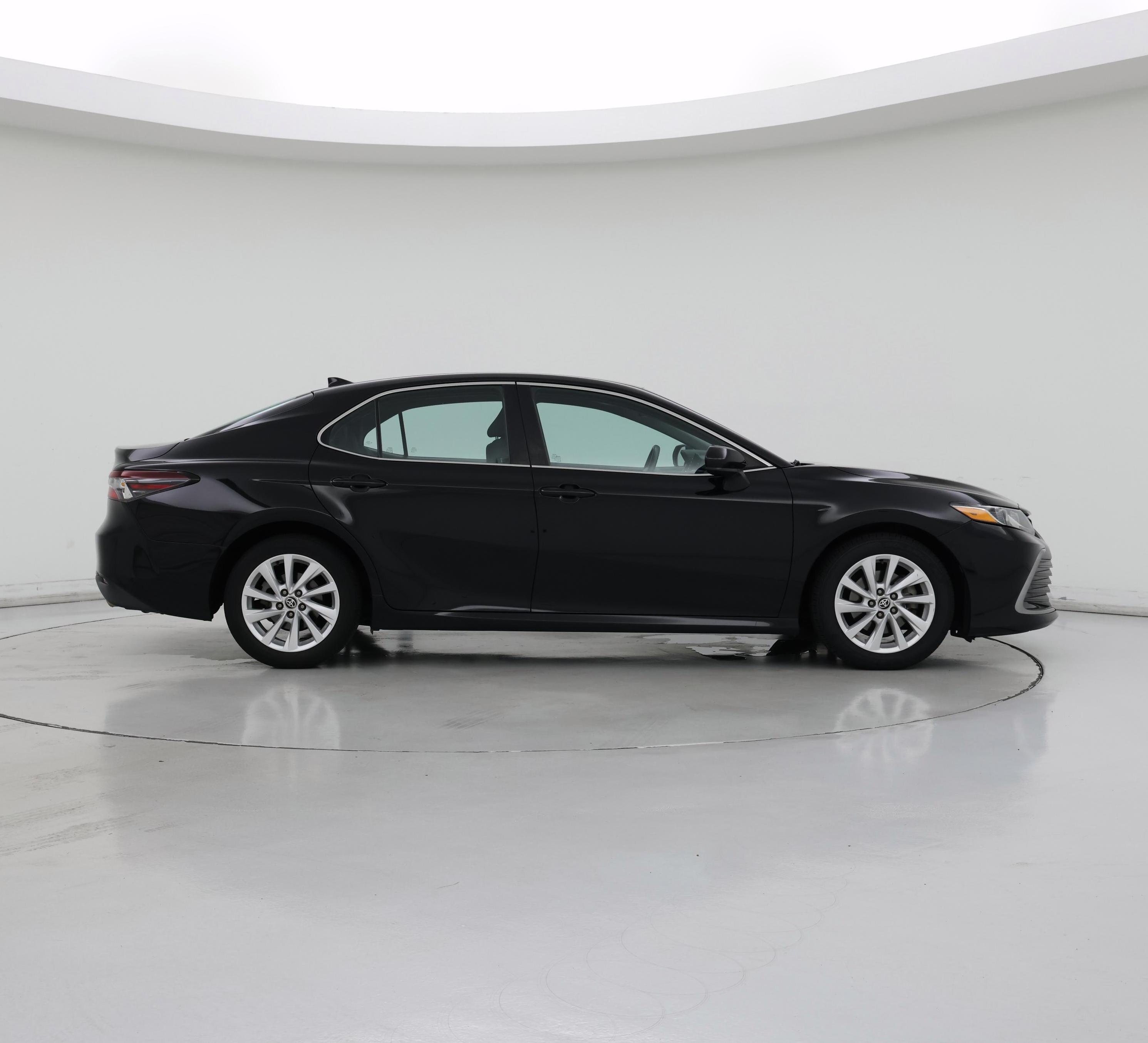 Thumbnail: 2022 Toyota Camry - 7