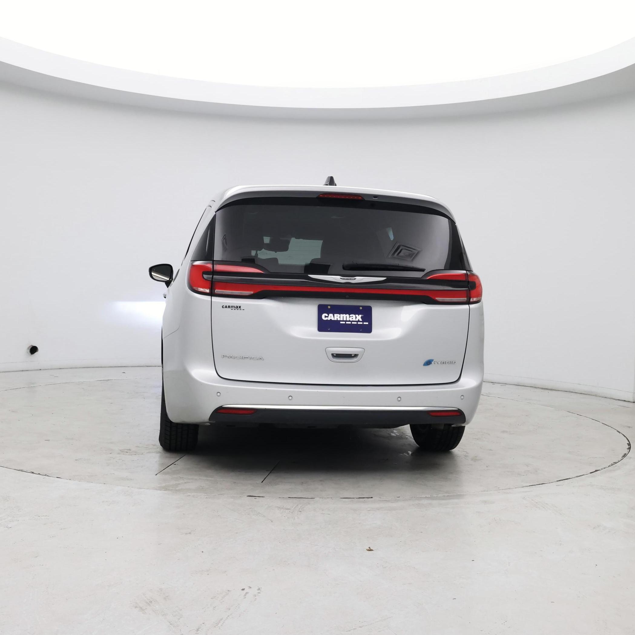 Thumbnail: 2024 Chrysler Pacifica - 6