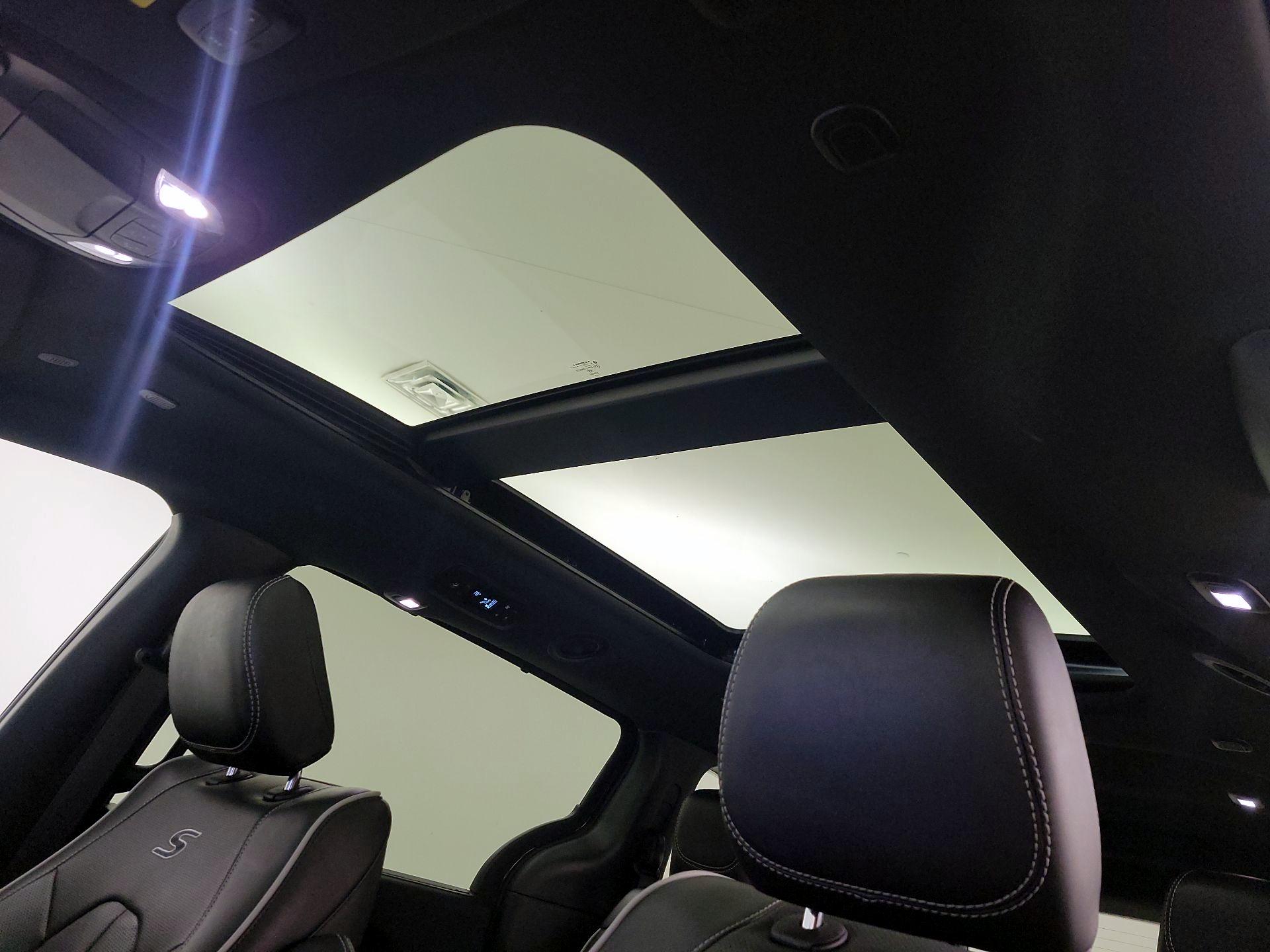 Thumbnail: 2026 Chrysler Pacifica - 20