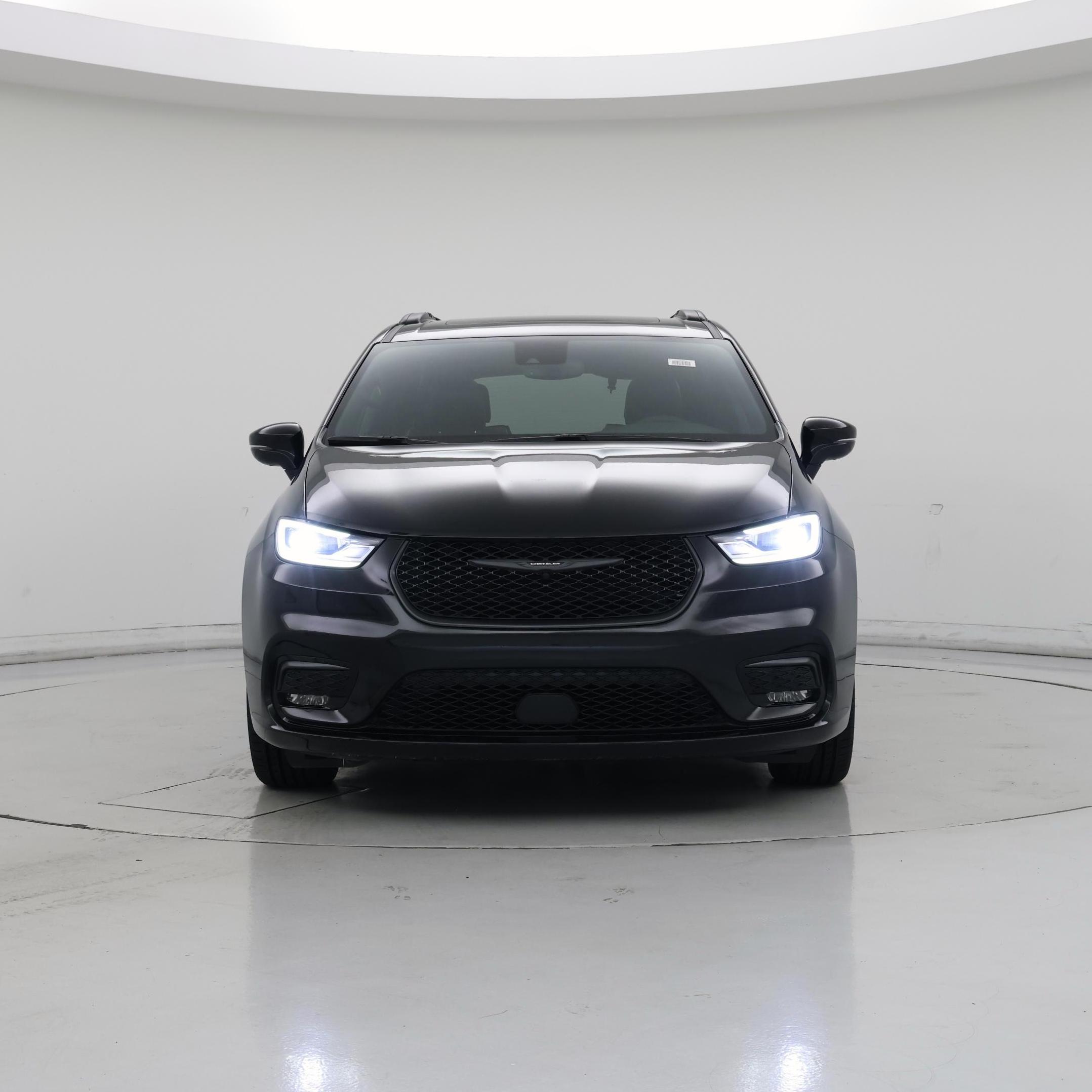 Thumbnail: 2026 Chrysler Pacifica - 5