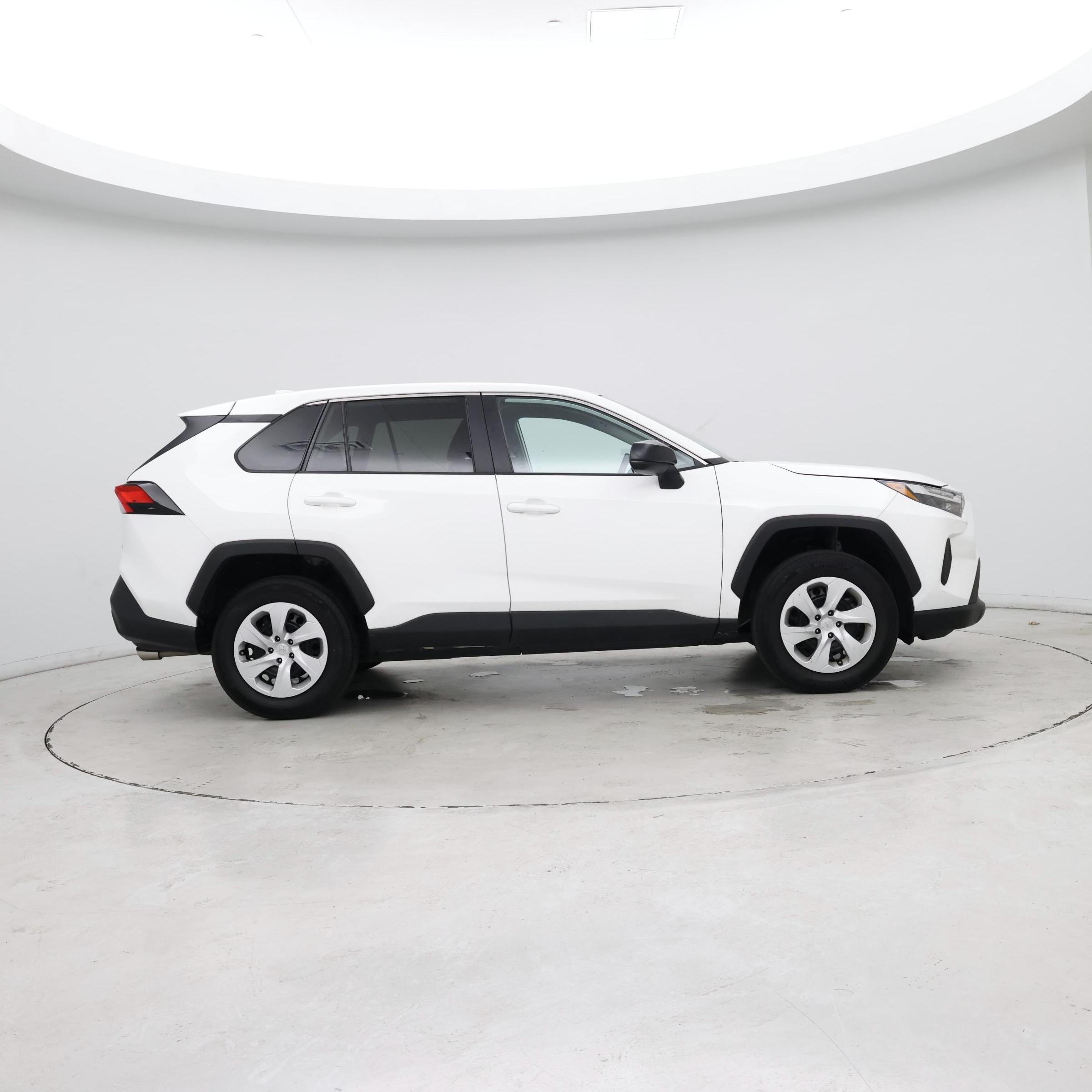 Thumbnail: 2025 Toyota RAV4 - 7