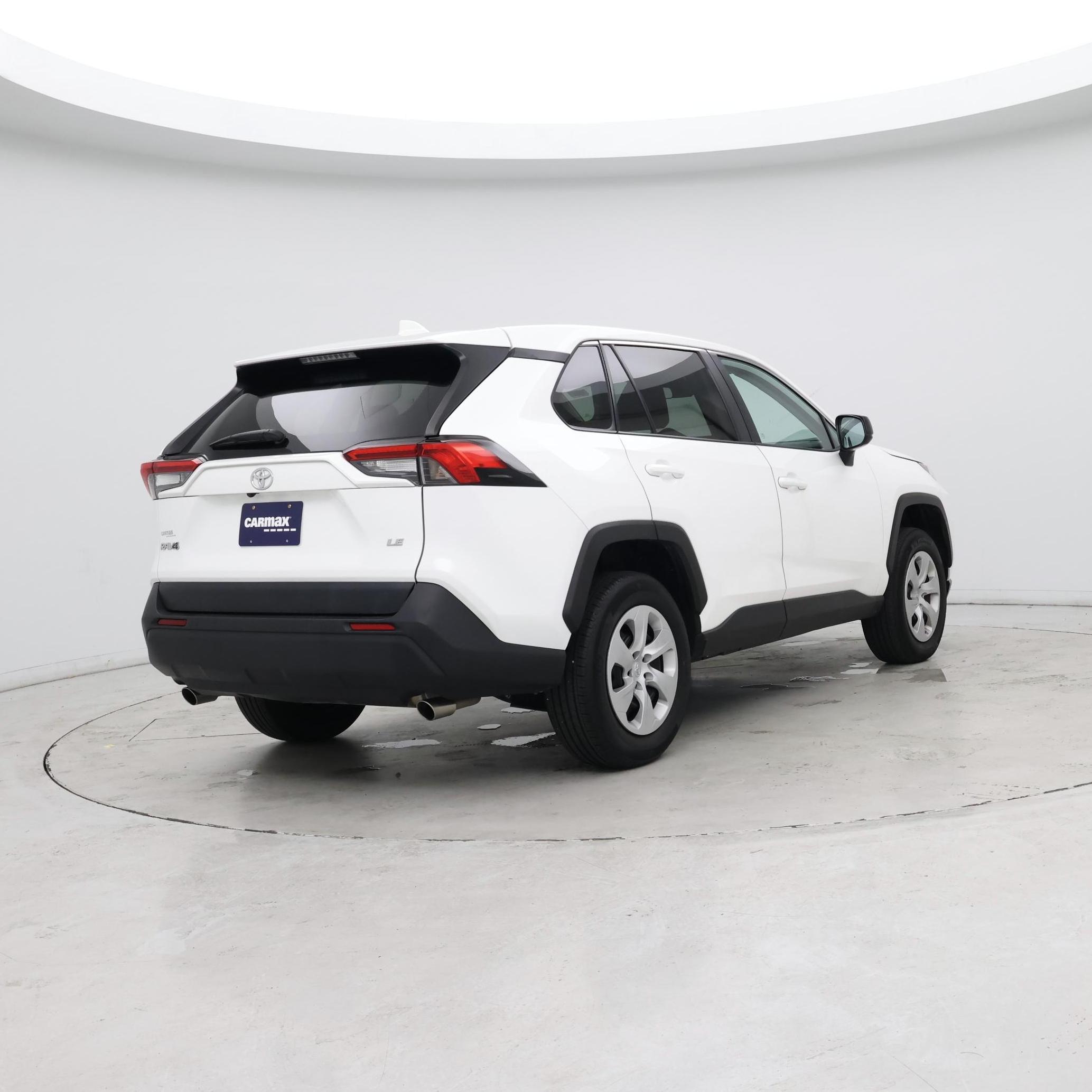 Thumbnail: 2025 Toyota RAV4 - 8
