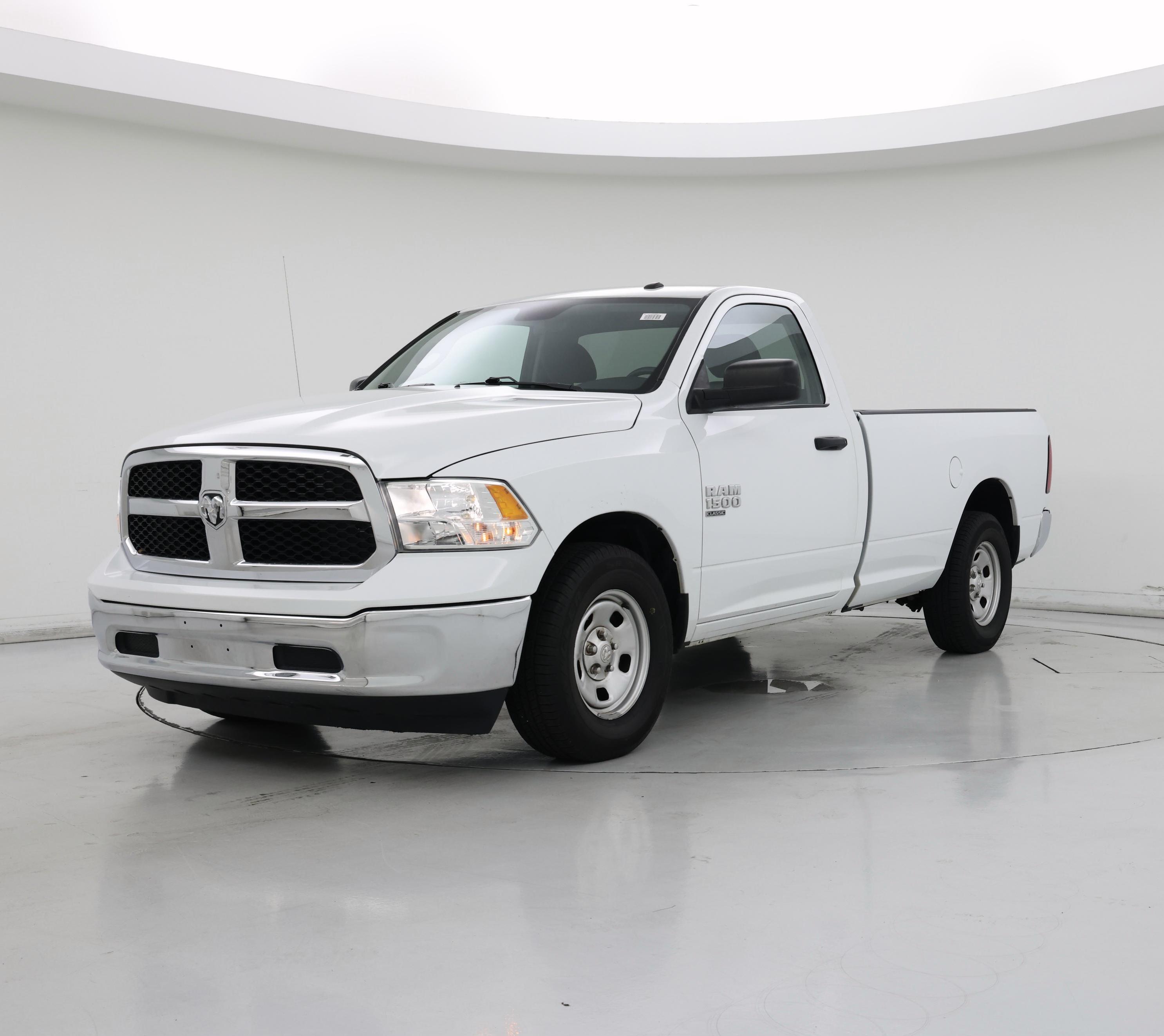 Thumbnail: 2023 RAM 1500 Classic - 4