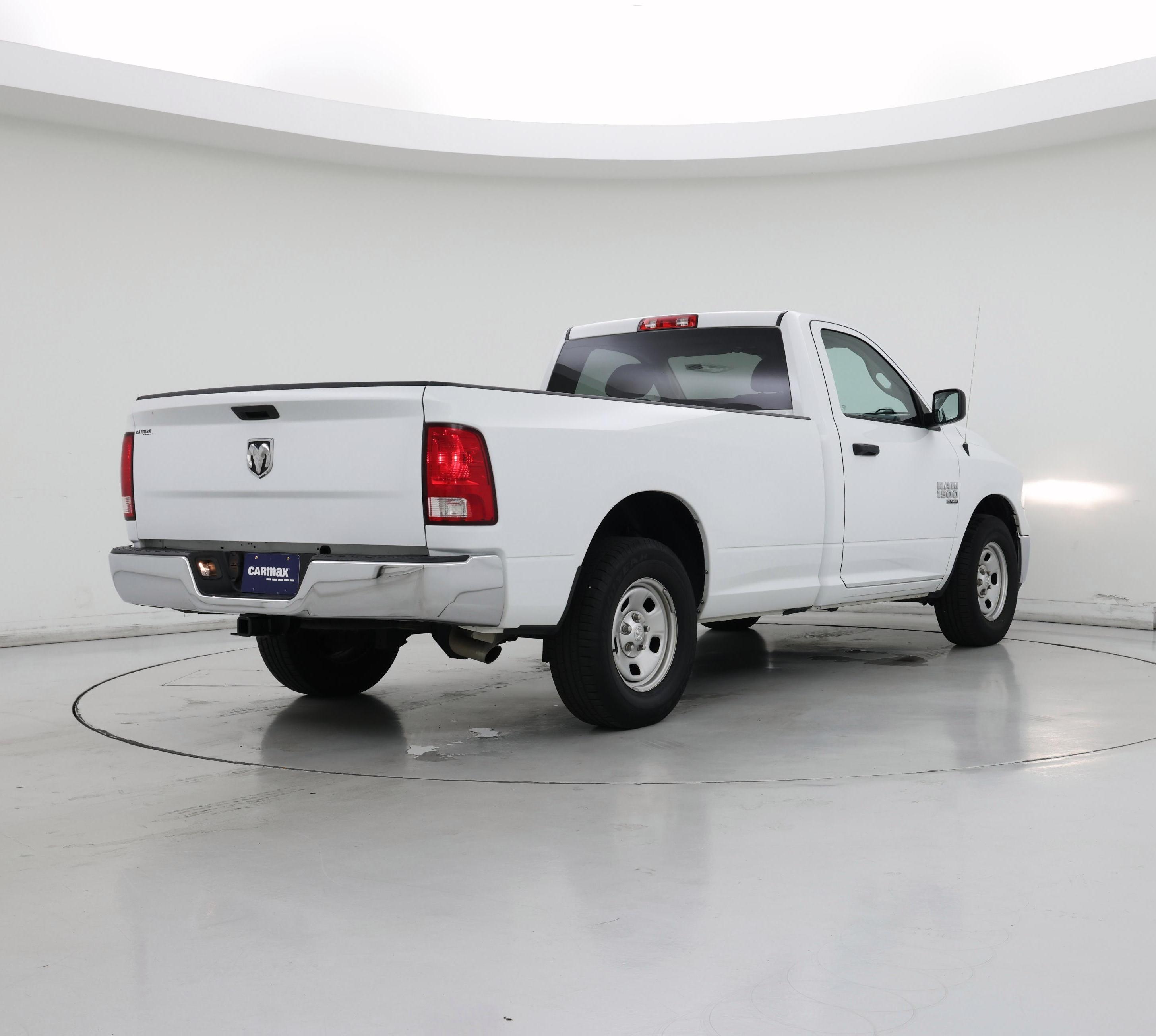 Thumbnail: 2023 RAM 1500 Classic - 8