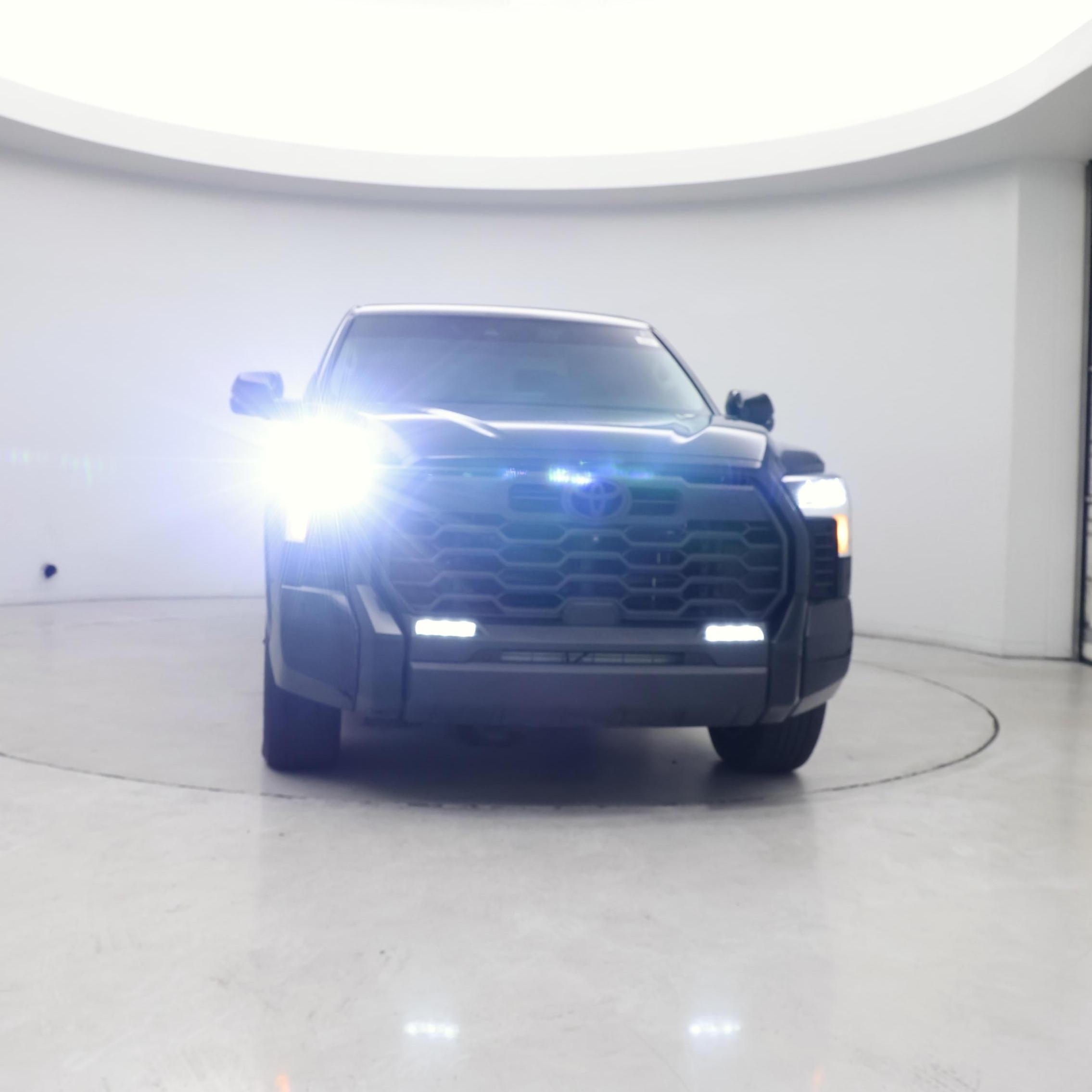 Thumbnail: 2023 Toyota Tundra - 5