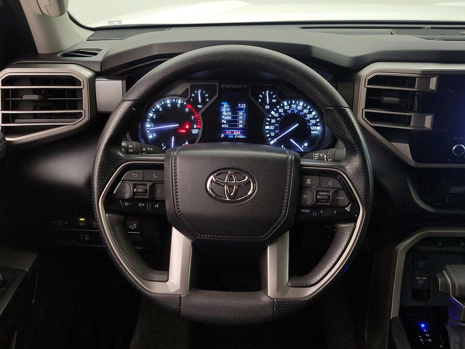 2024 Toyota Tundra SR5 - Photo 11