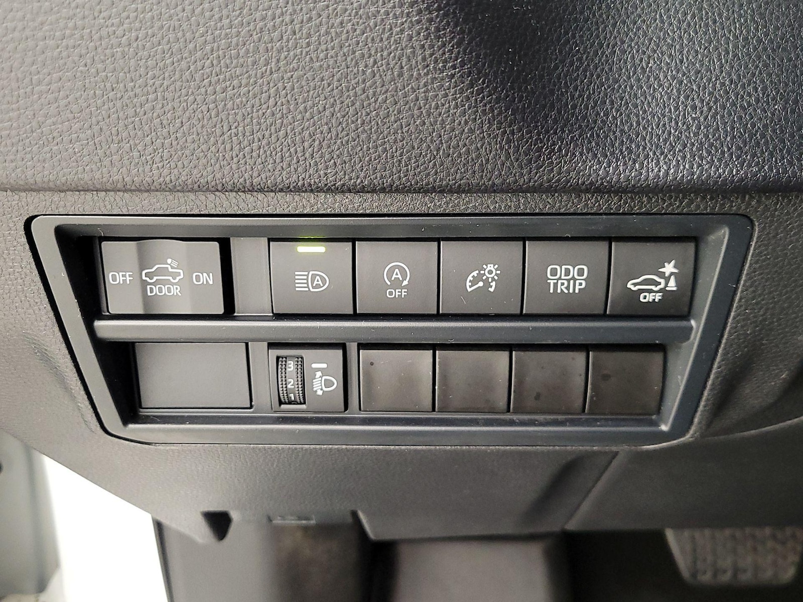 2024 Toyota Tundra SR5 - Photo 14