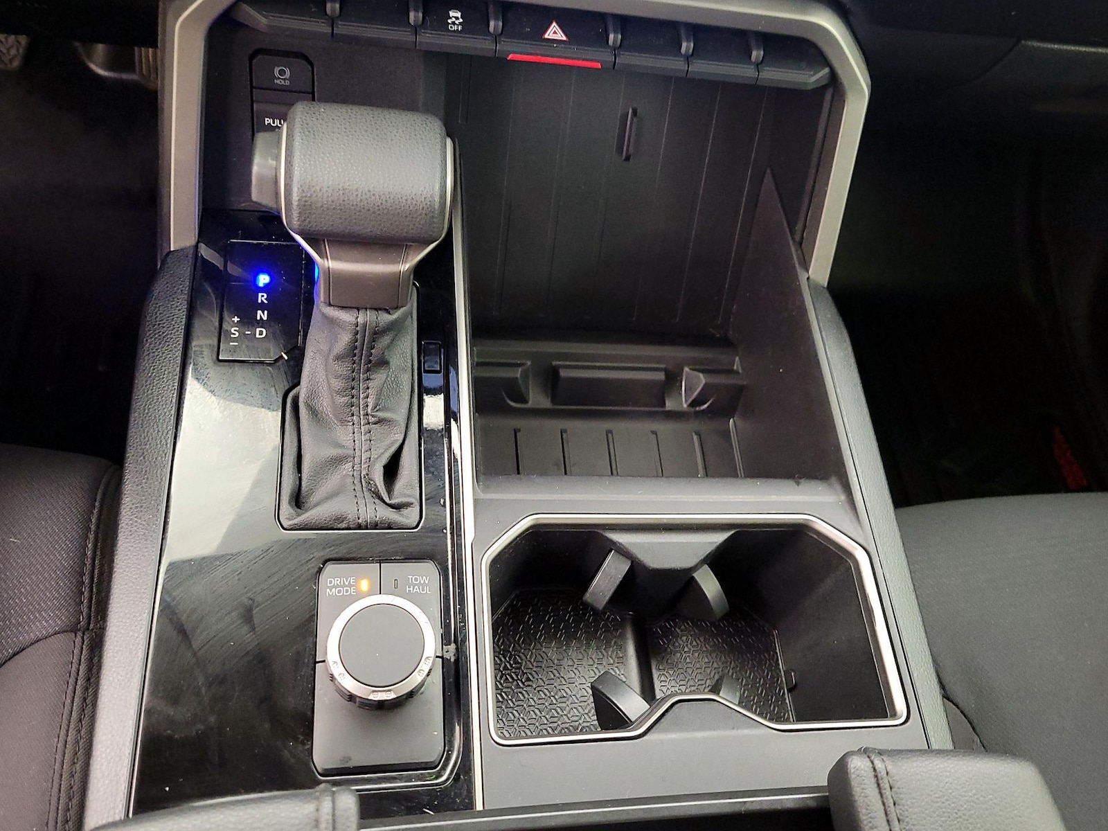 2024 Toyota Tundra SR5 - Photo 18