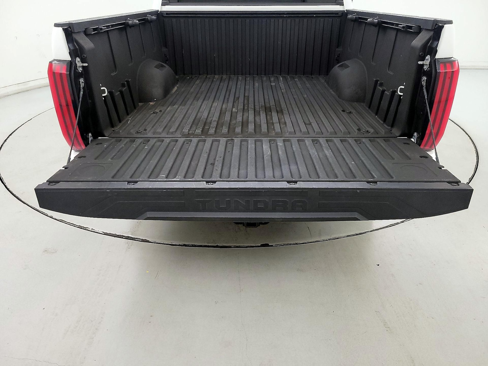 2024 Toyota Tundra SR5 - Photo 21