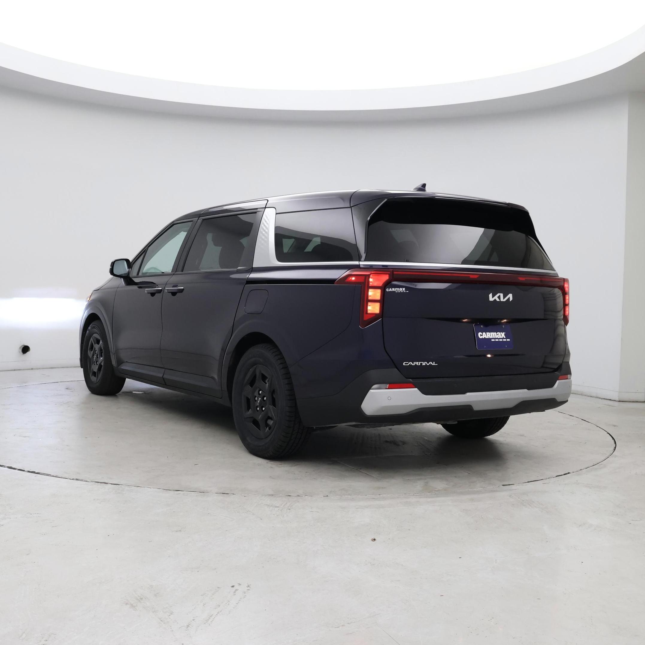 Thumbnail: 2025 Kia Carnival - 2